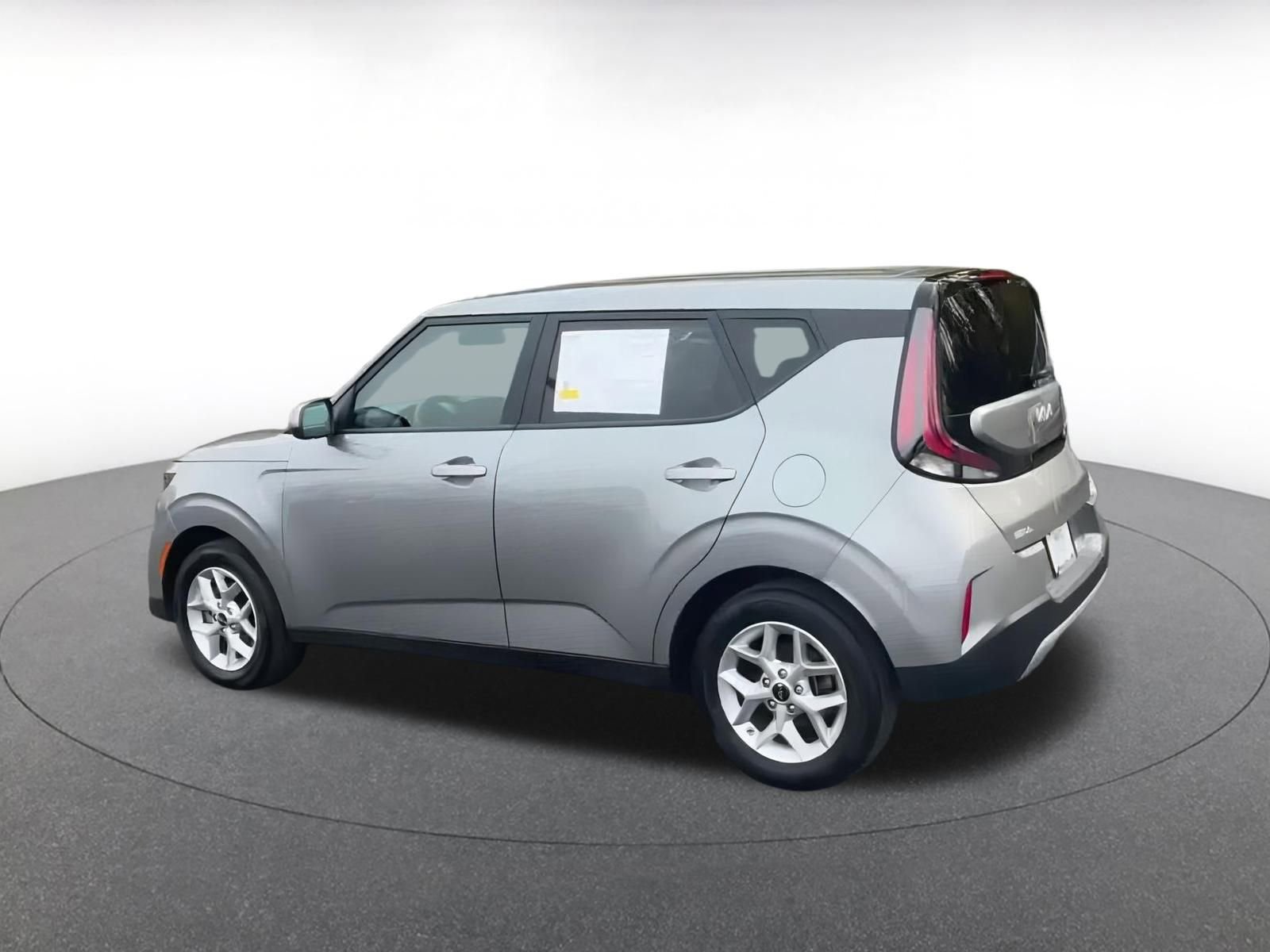 Thumbnail: 2025 Kia Soul - 8