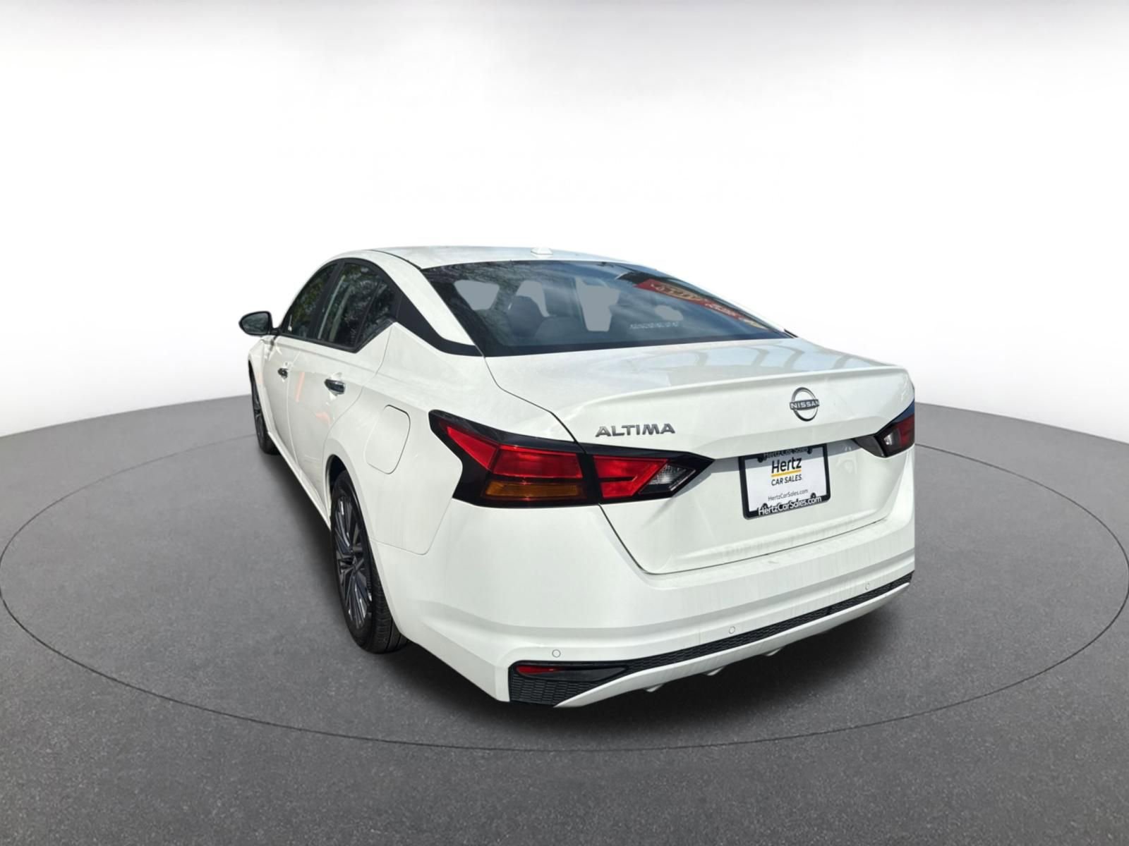 Thumbnail: 2025 Nissan Altima - 11