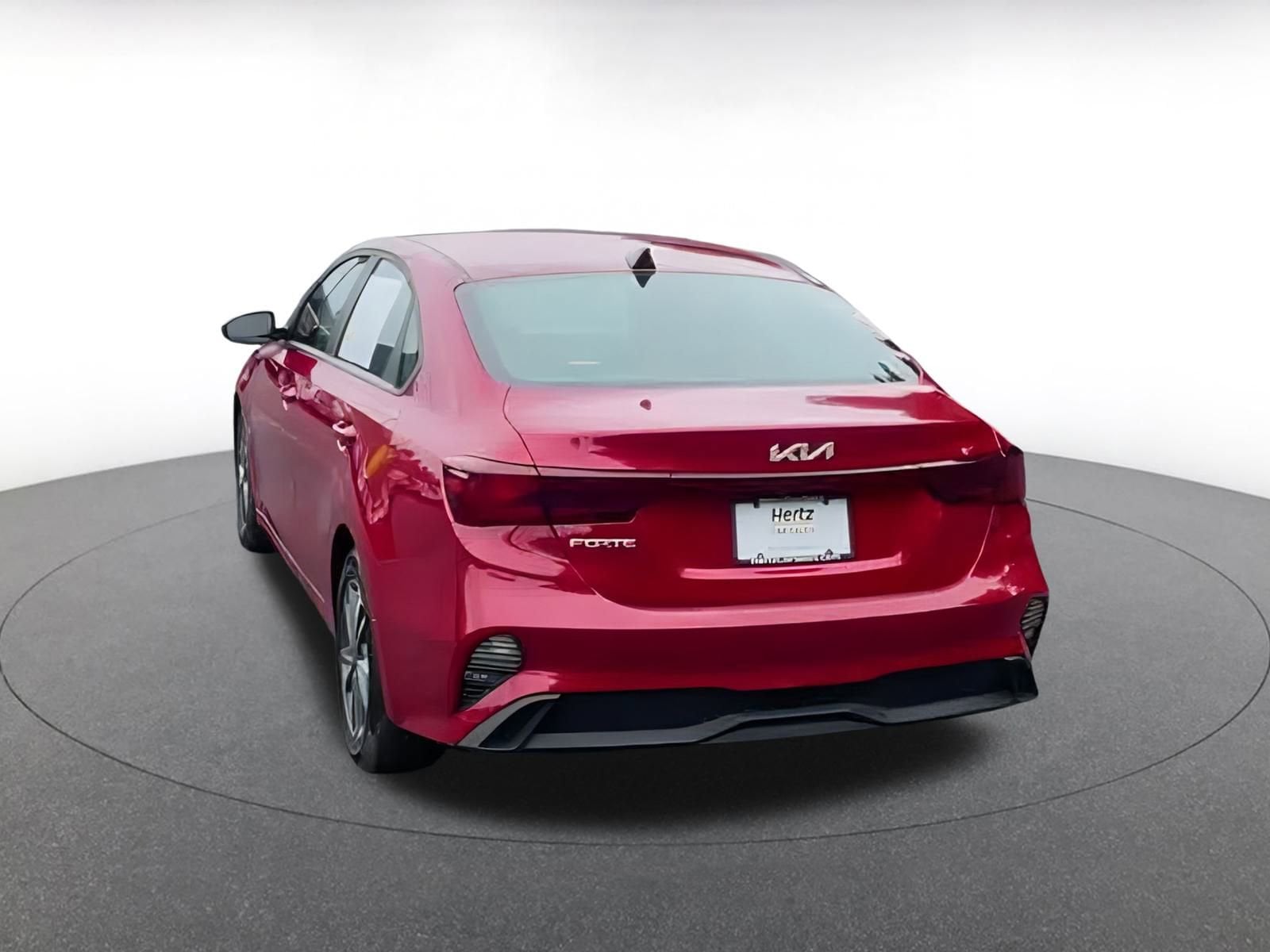 Thumbnail: 2024 Kia Forte - 7