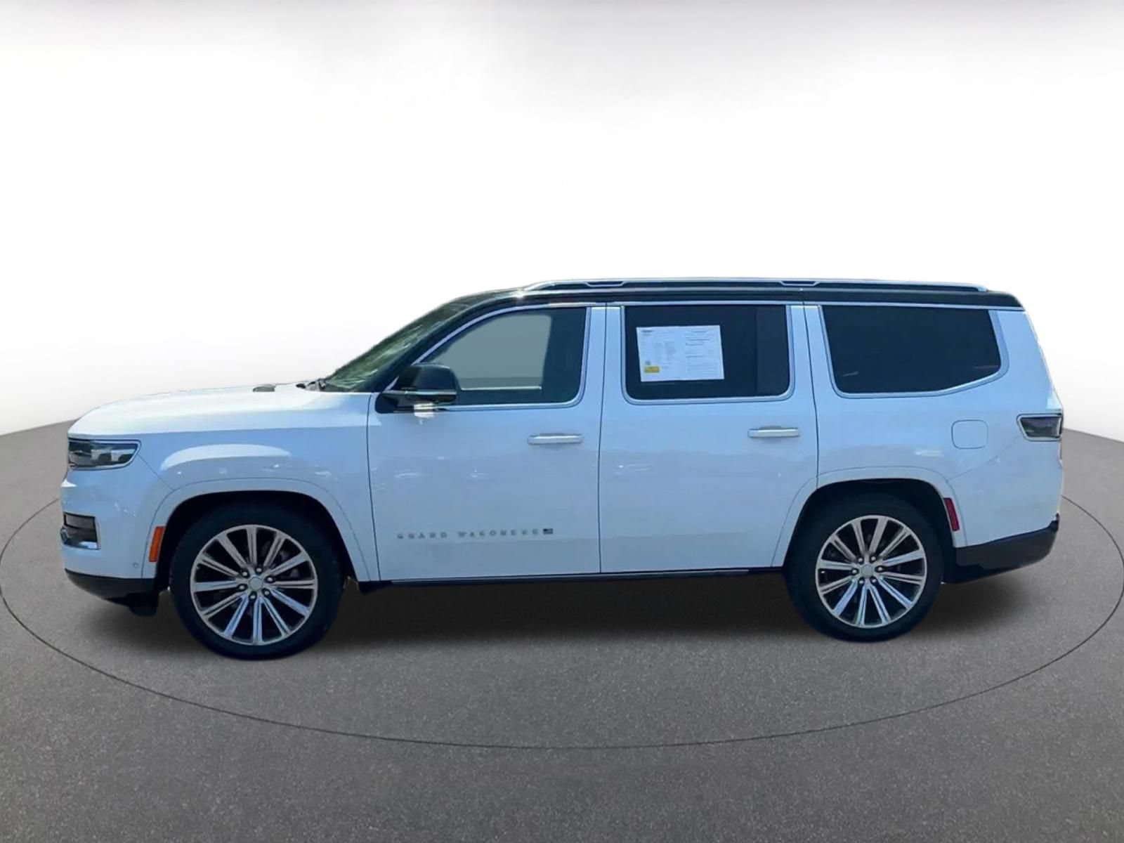 Thumbnail: 2023 Jeep Grand Wagoneer - 7