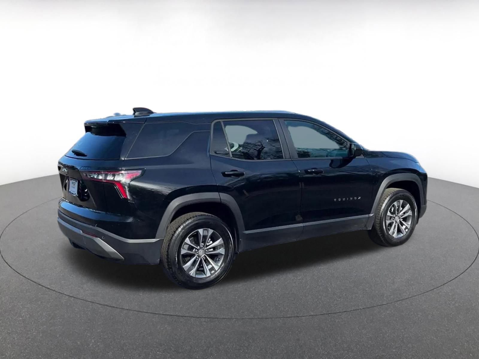 Thumbnail: 2025 Chevrolet Equinox - 15