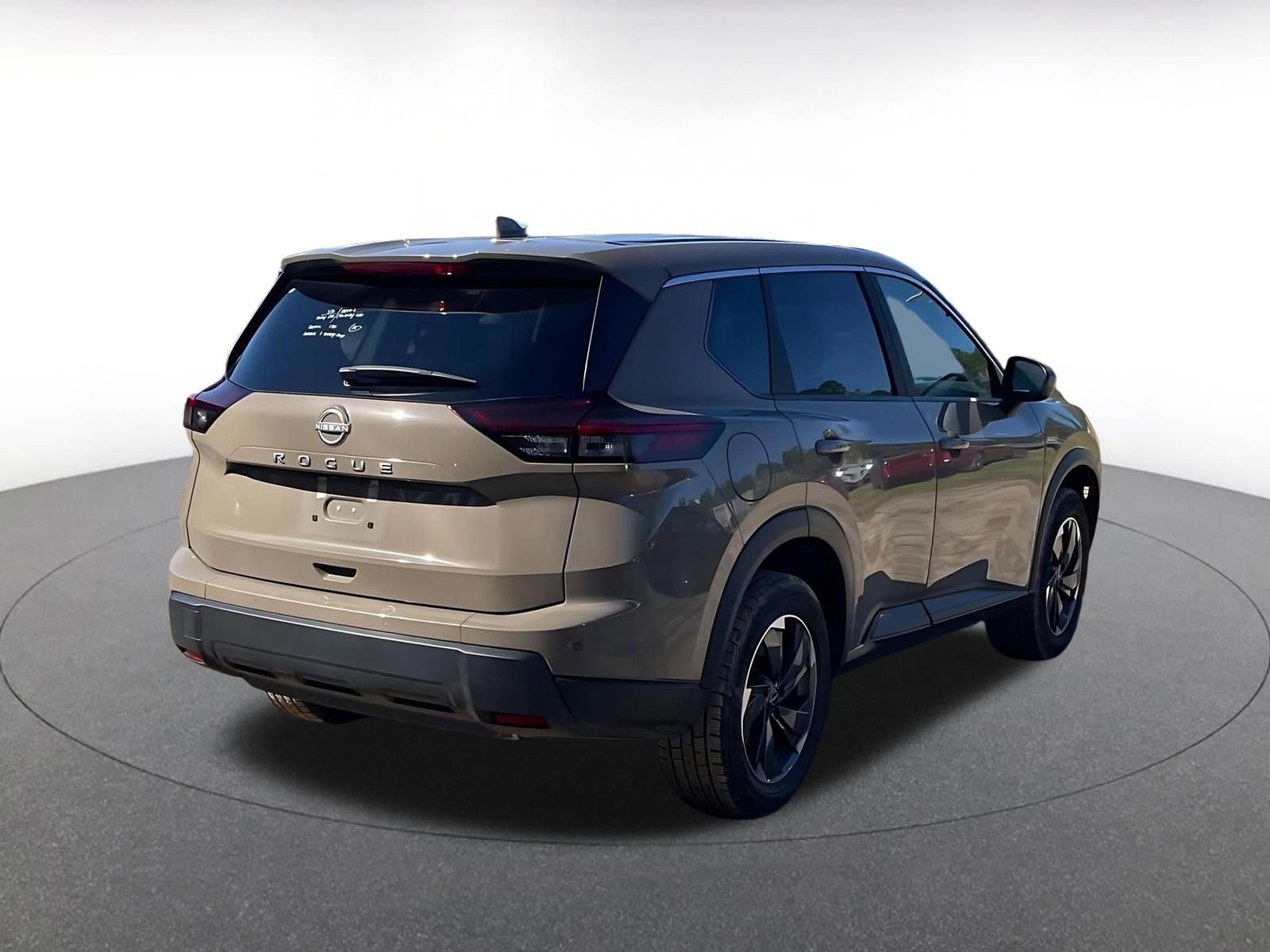 Thumbnail: 2025 Nissan Rogue - 15