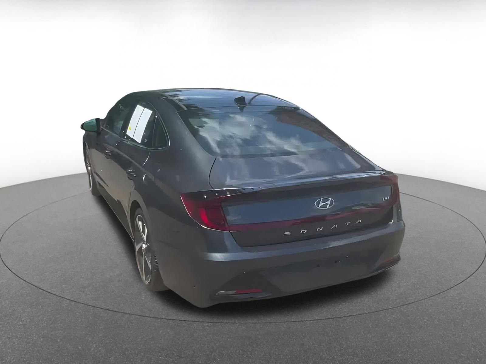 Thumbnail: 2023 Hyundai Sonata - 10