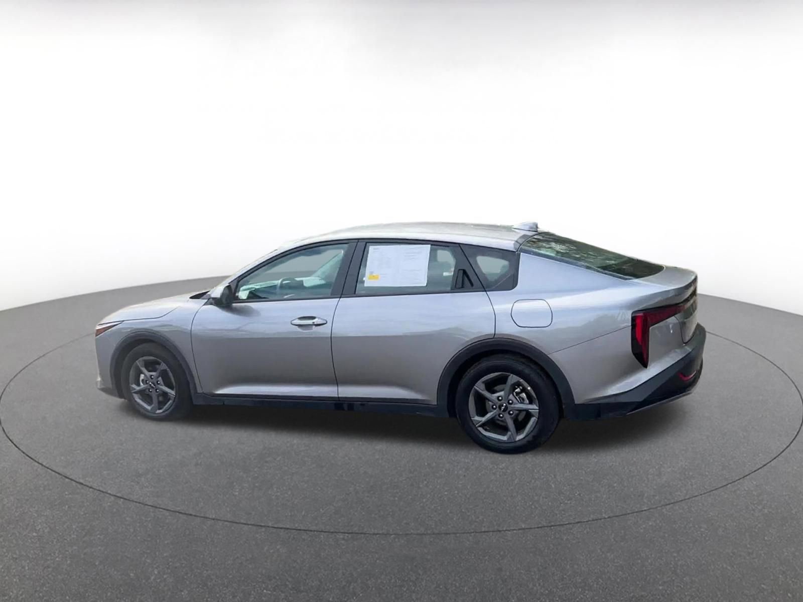 Thumbnail: 2025 Kia K4 - 10