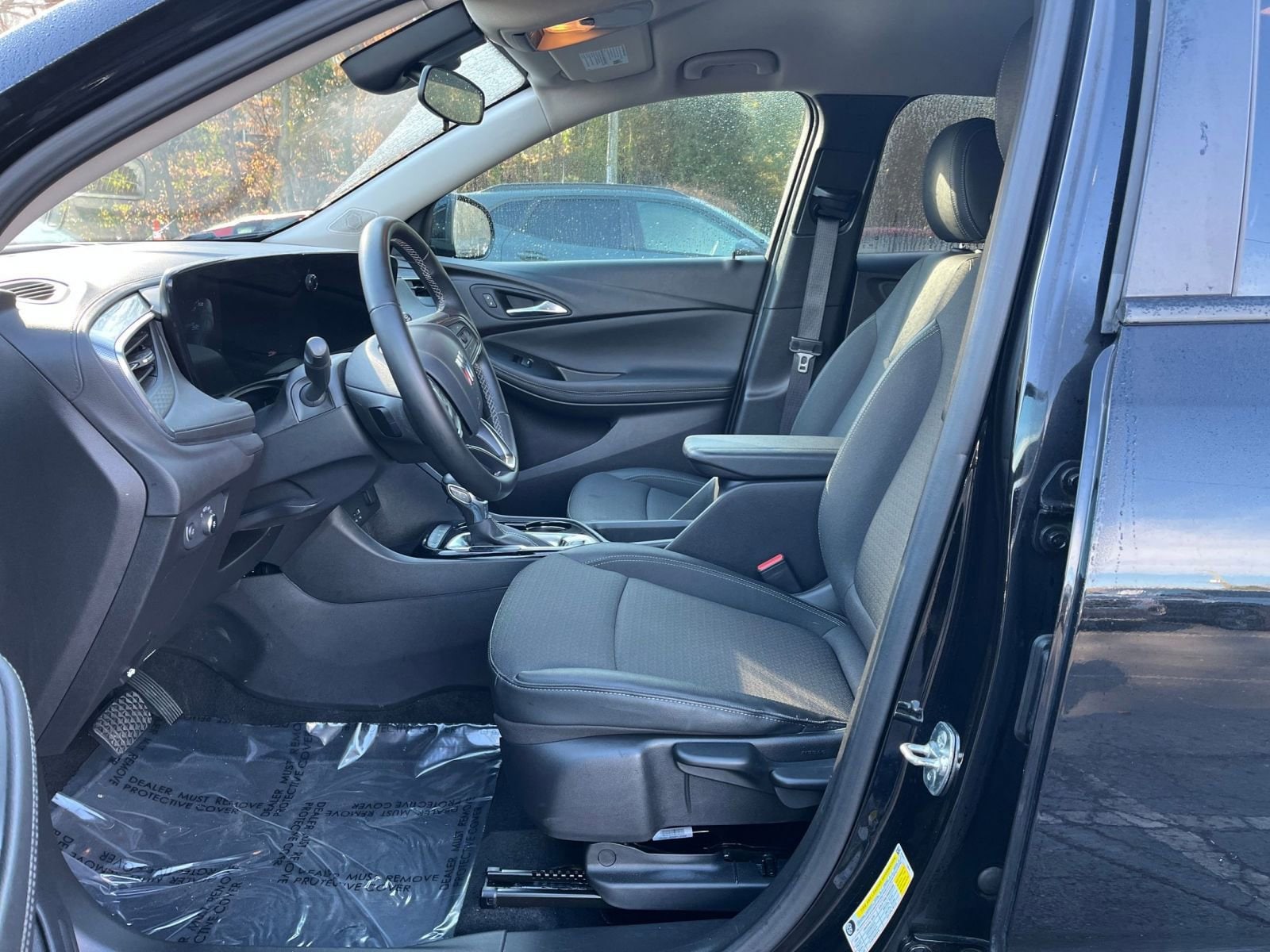 Thumbnail: 2025 Buick Encore GX - 24