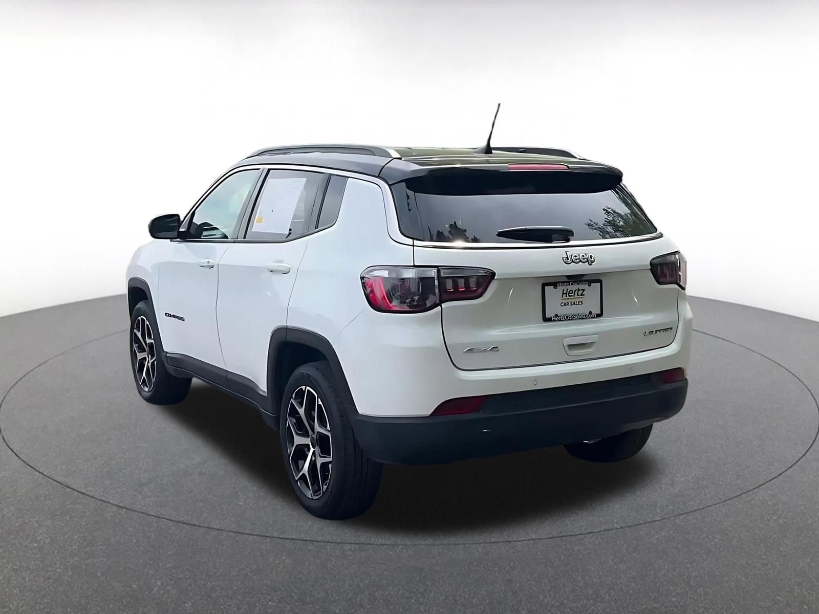 Thumbnail: 2025 Jeep Compass - 11