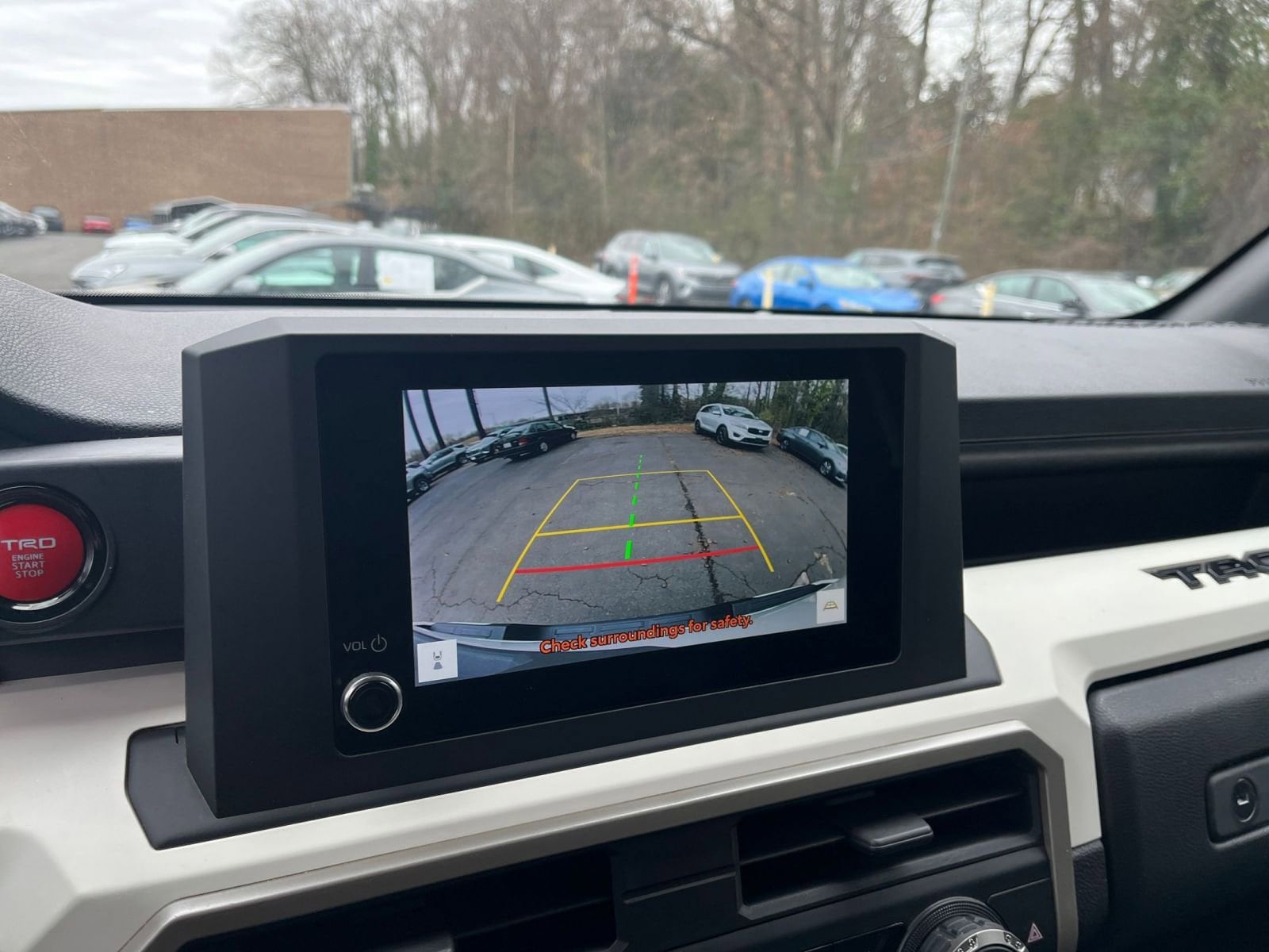 Thumbnail: 2024 Toyota Tacoma - 16