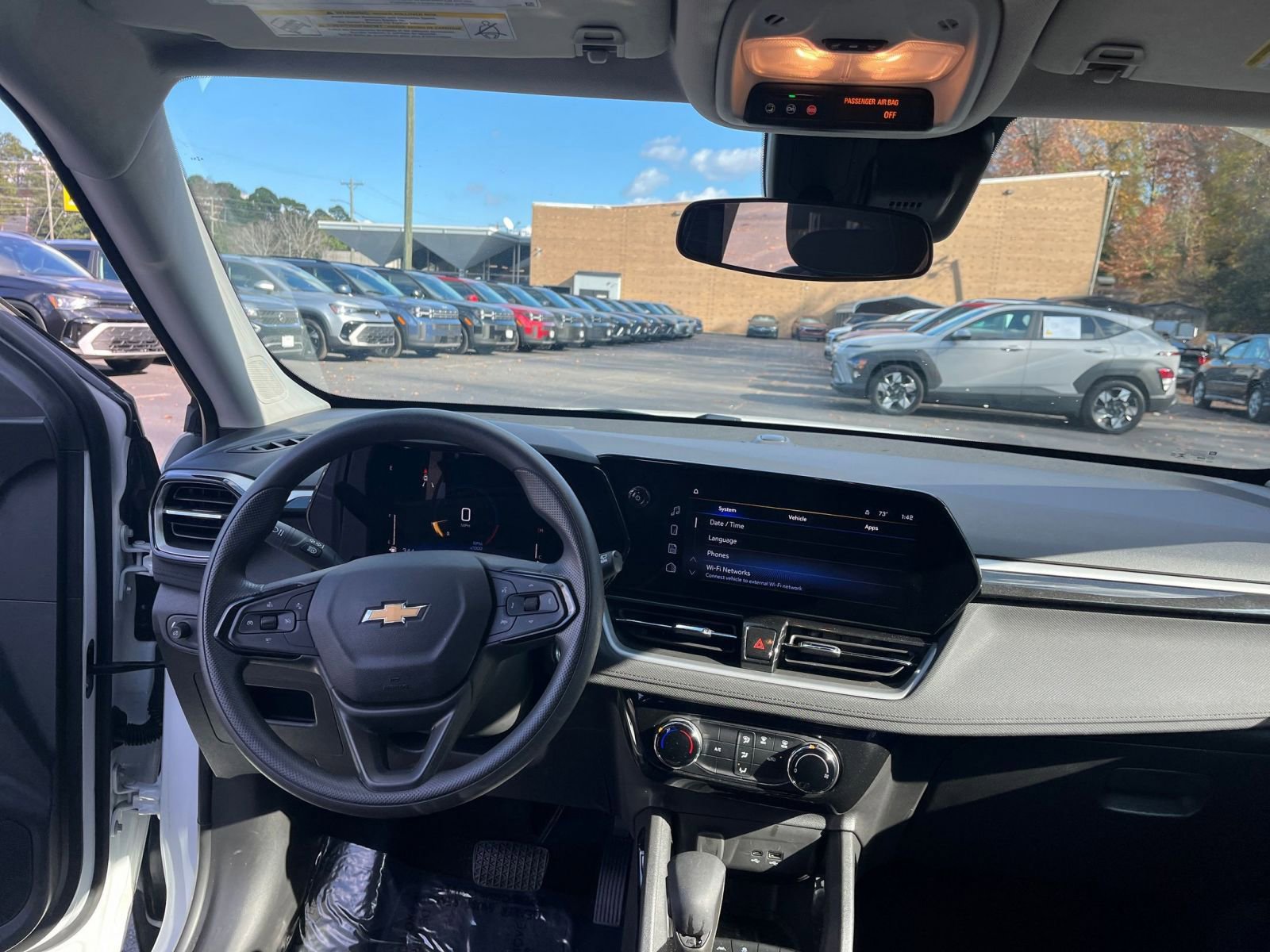 Thumbnail: 2025 Chevrolet TrailBlazer - 30