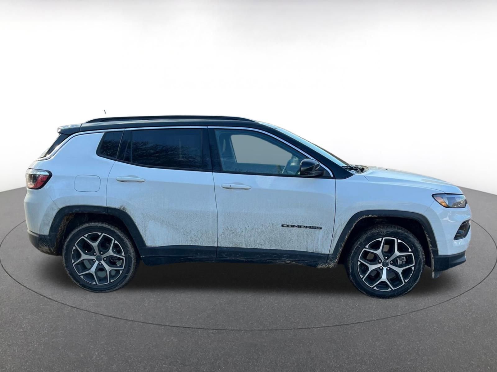 Thumbnail: 2025 Jeep Compass - 18