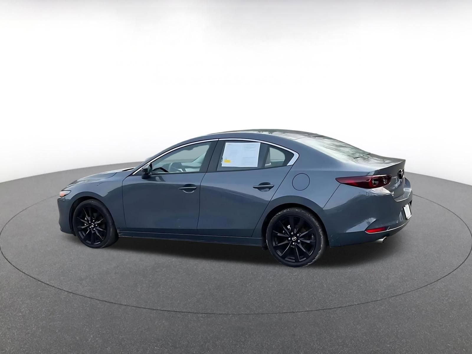 Thumbnail: 2025 Mazda Mazda3 - 10