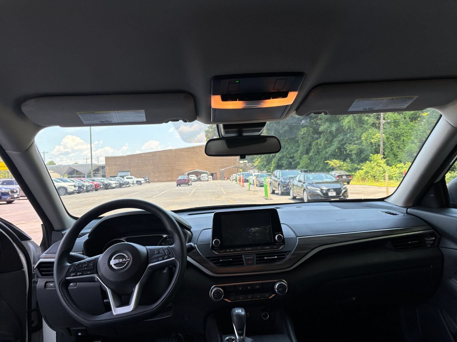 Thumbnail: 2025 Nissan Altima - 33