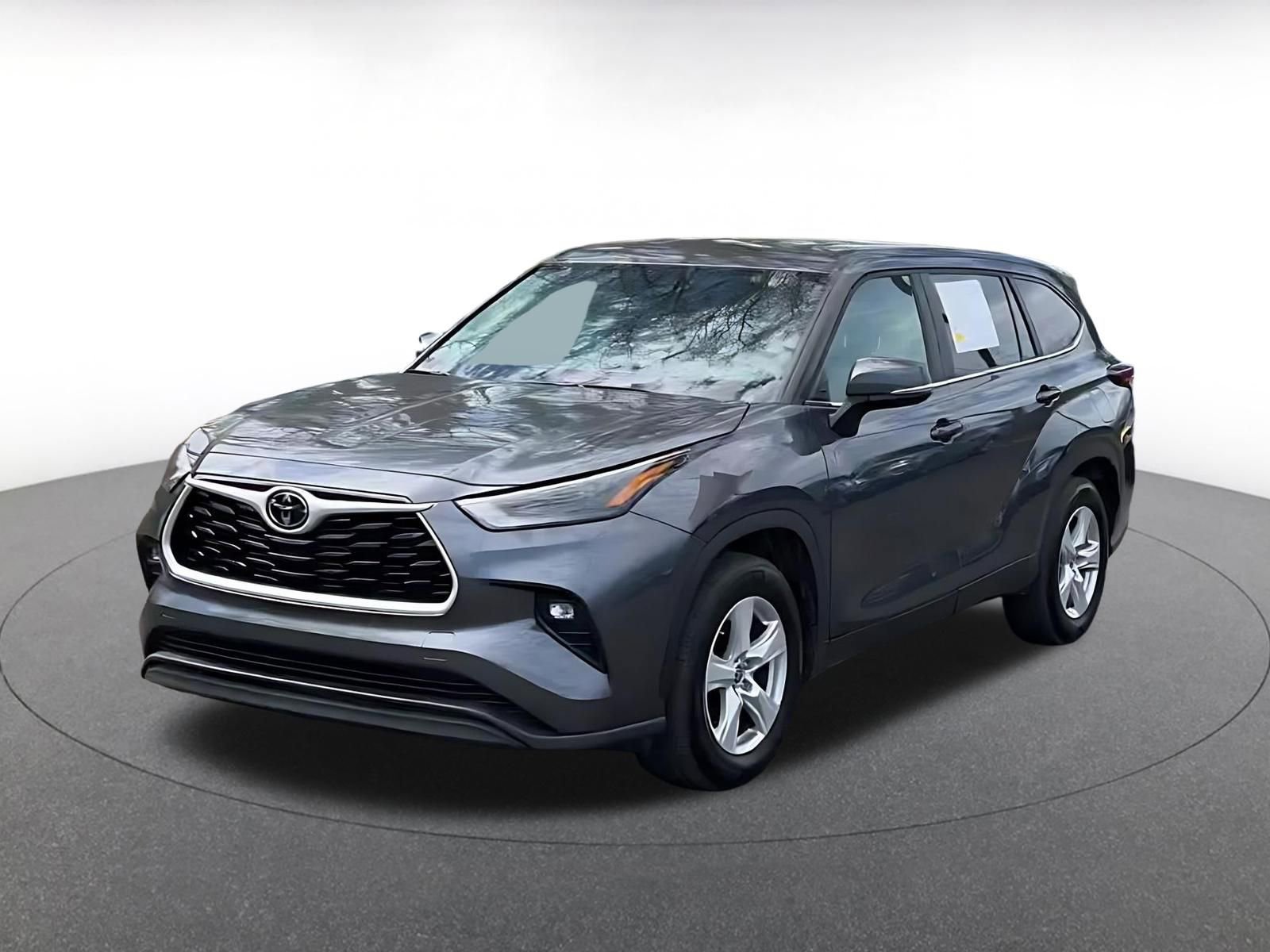 Thumbnail: 2025 Toyota Highlander - 7