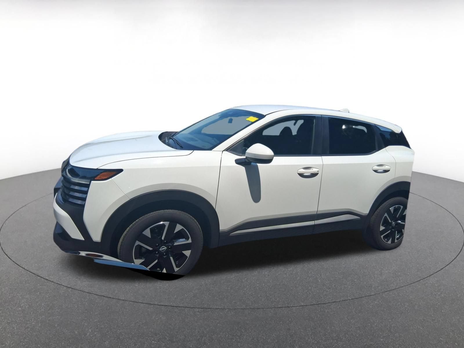 Thumbnail: 2025 Nissan Kicks - 8
