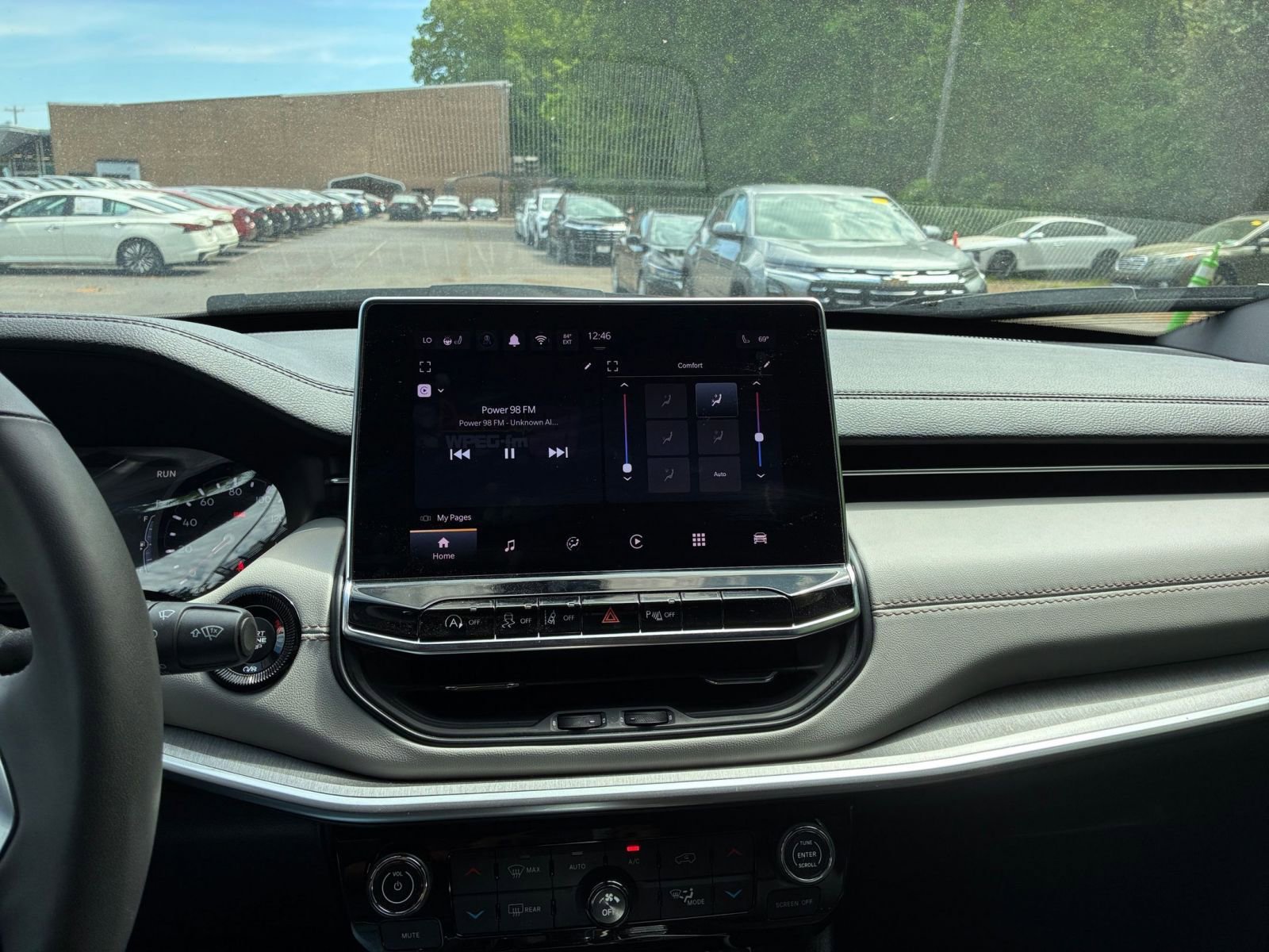 Thumbnail: 2025 Jeep Compass - 17