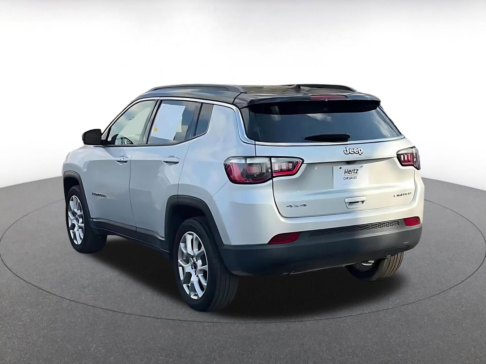 Thumbnail: 2025 Jeep Compass - 11