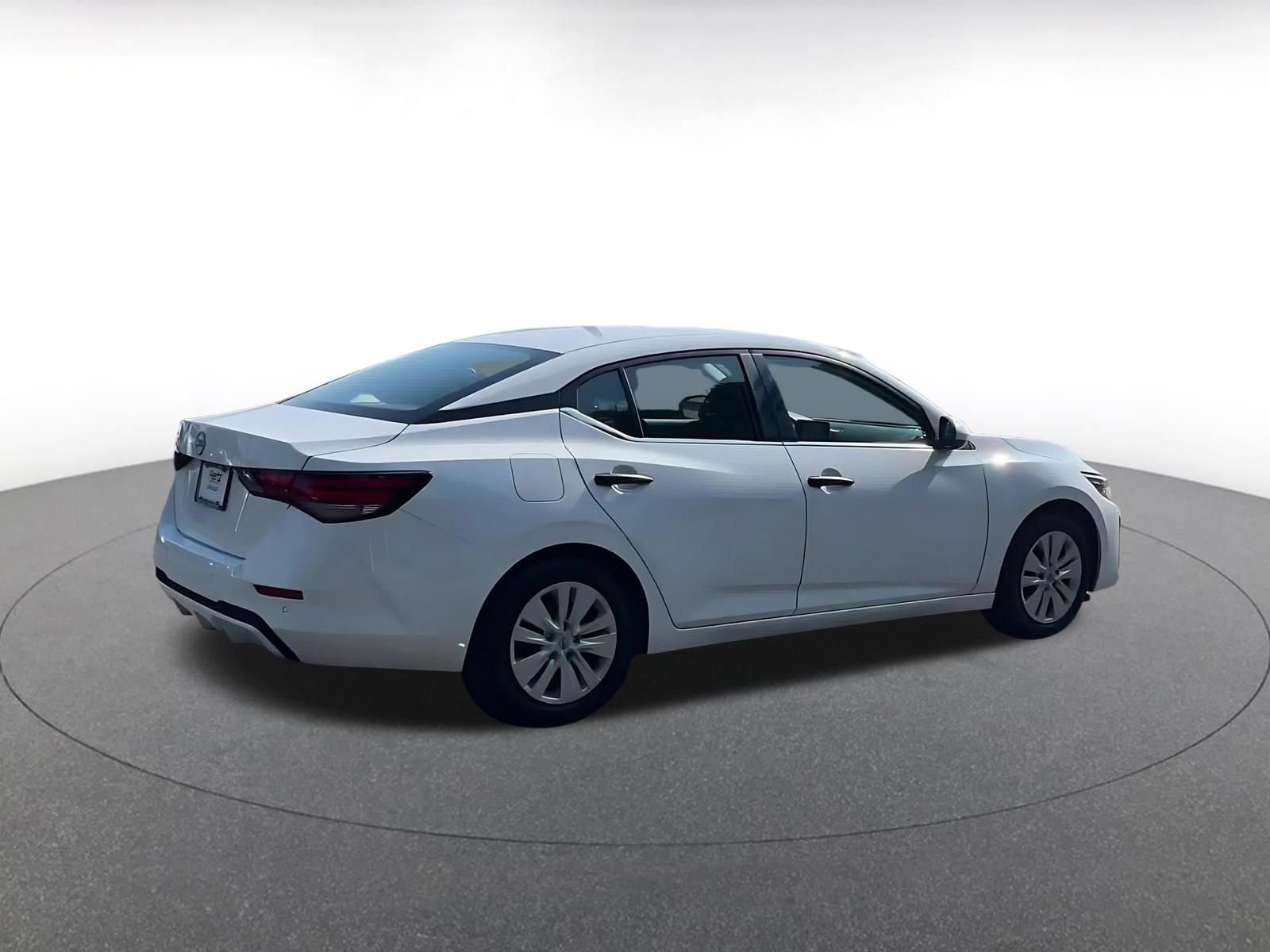 Thumbnail: 2024 Nissan Sentra - 15