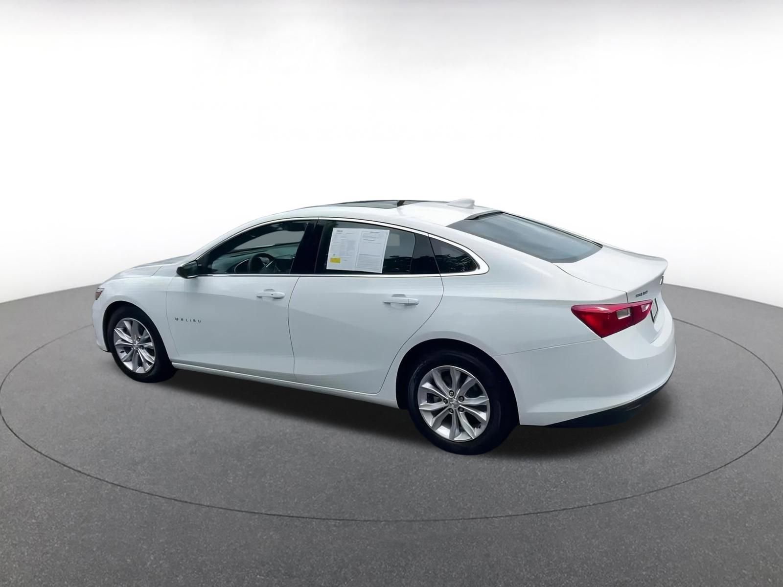 2024 Chevrolet Malibu LT 10