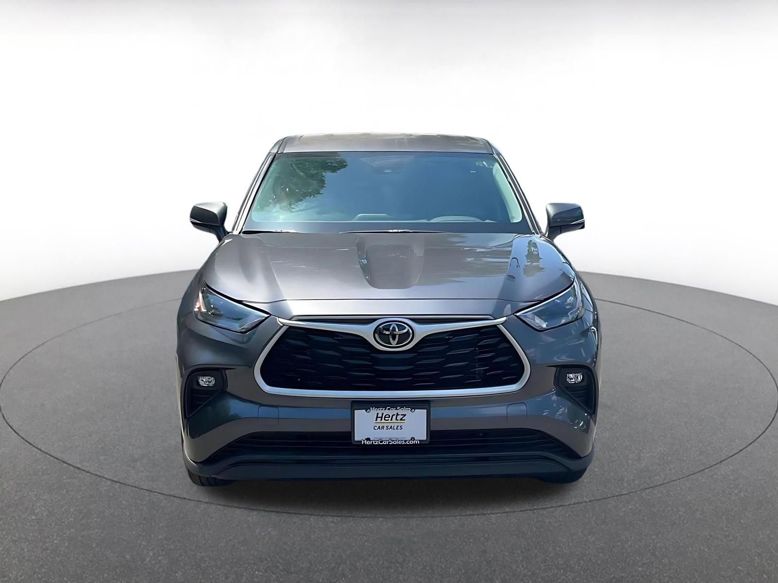 Thumbnail: 2025 Toyota Highlander - 4