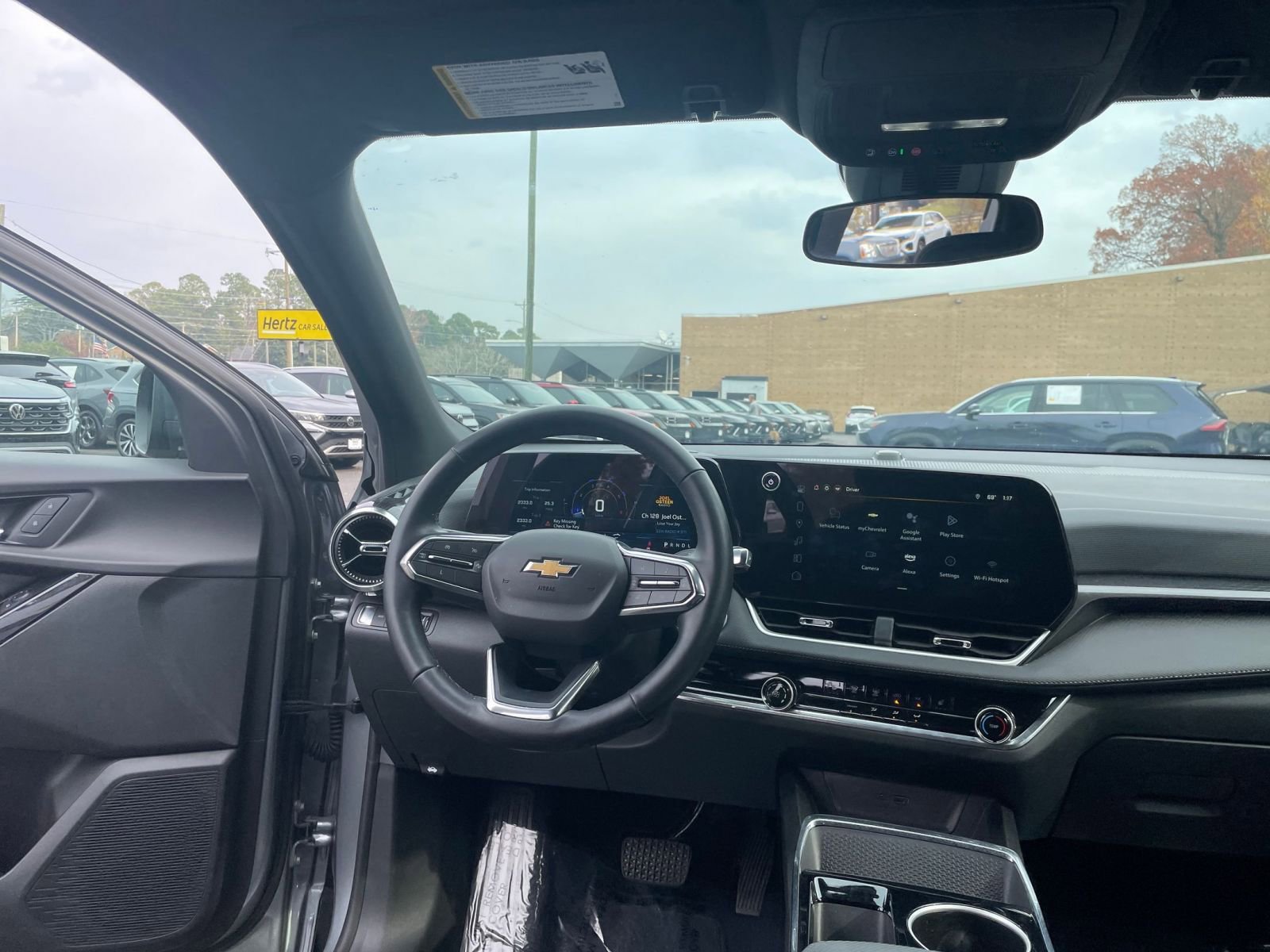 Thumbnail: 2025 Chevrolet Equinox - 30