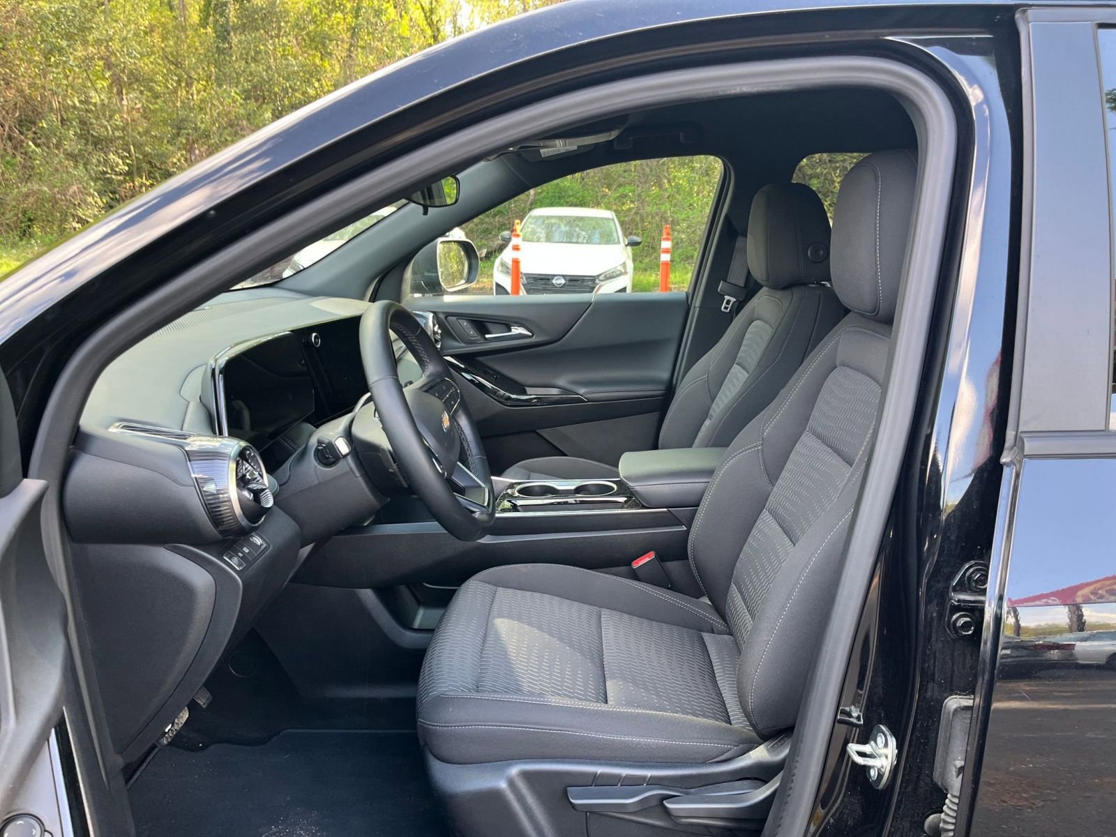 Thumbnail: 2025 Chevrolet Equinox - 27