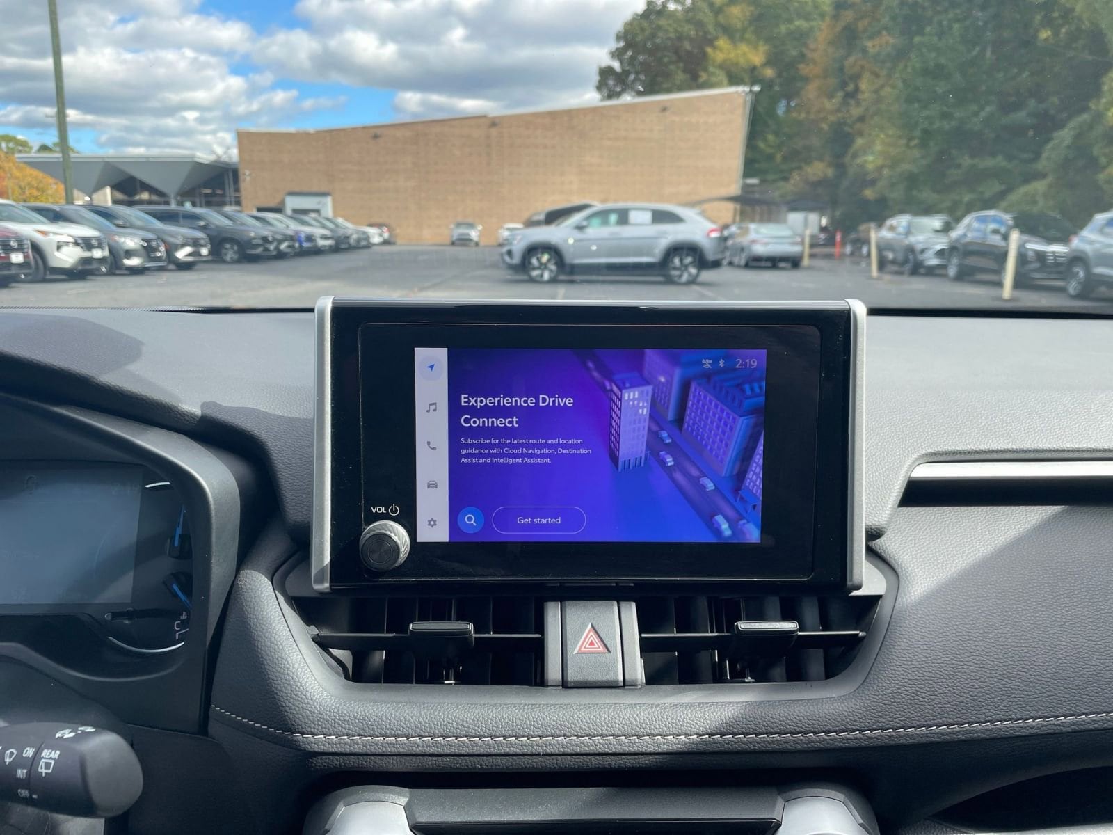 Thumbnail: 2025 Toyota RAV4 - 18