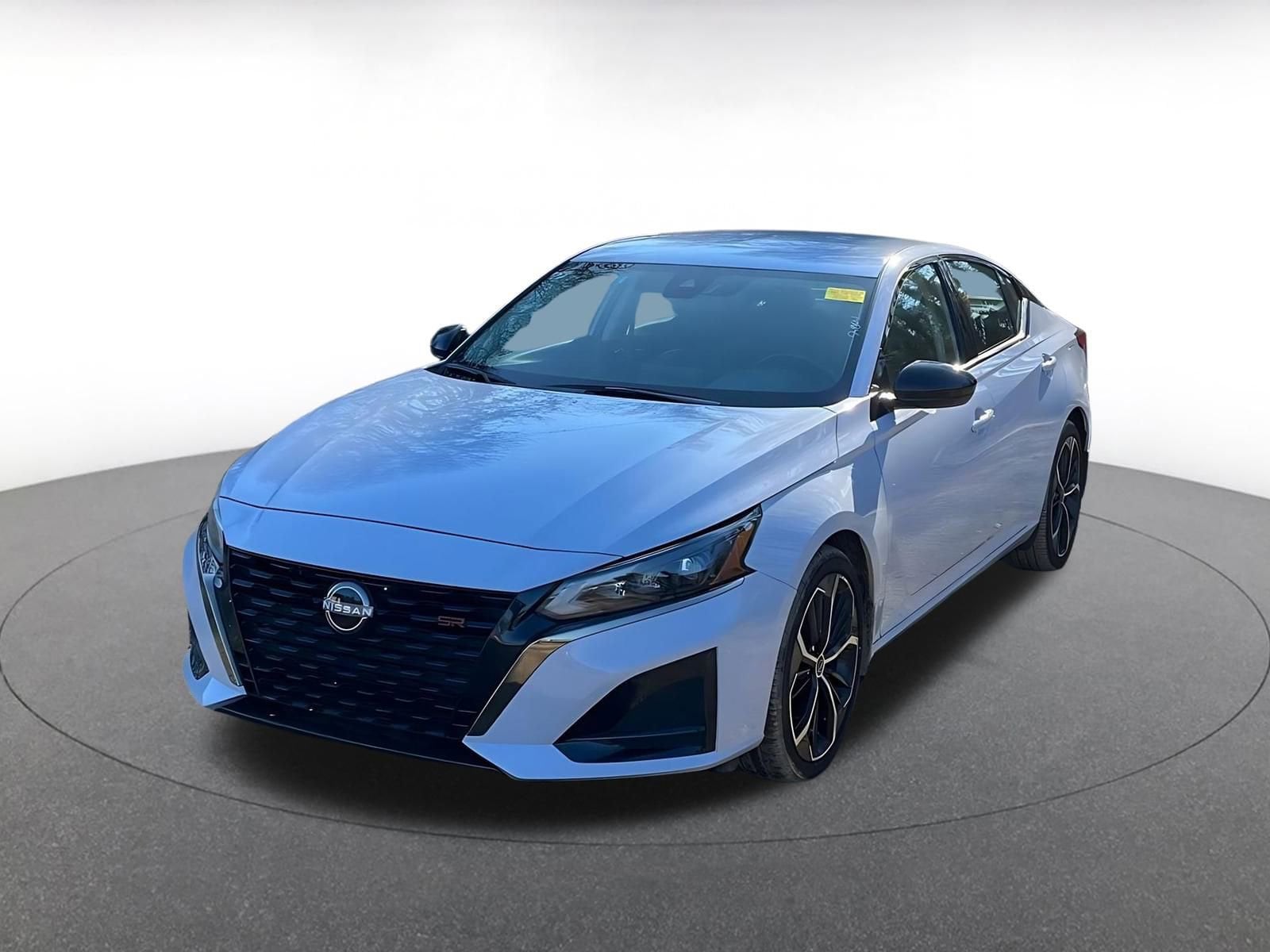 Thumbnail: 2025 Nissan Altima - 7