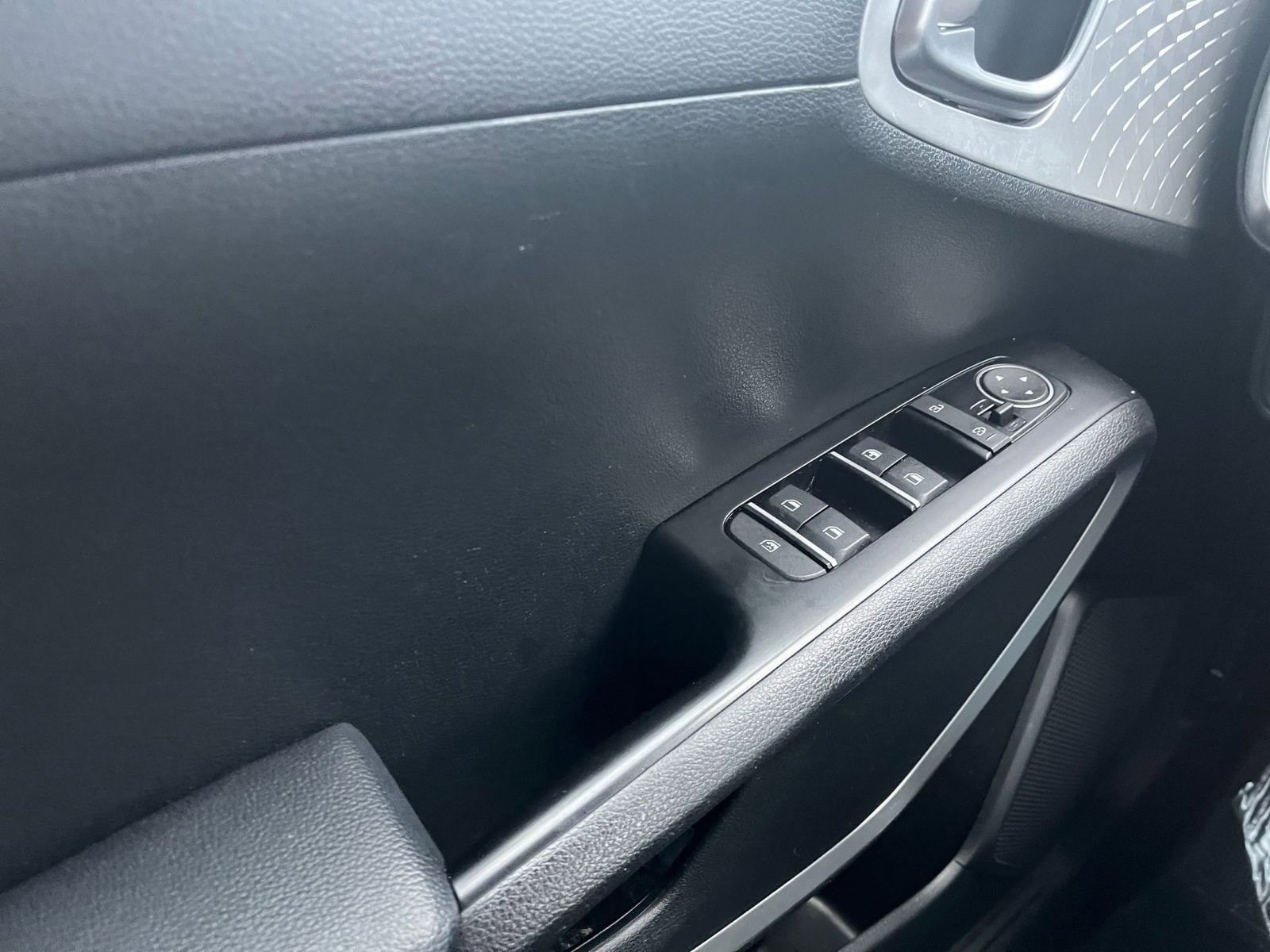 Thumbnail: 2025 Kia Soul - 18