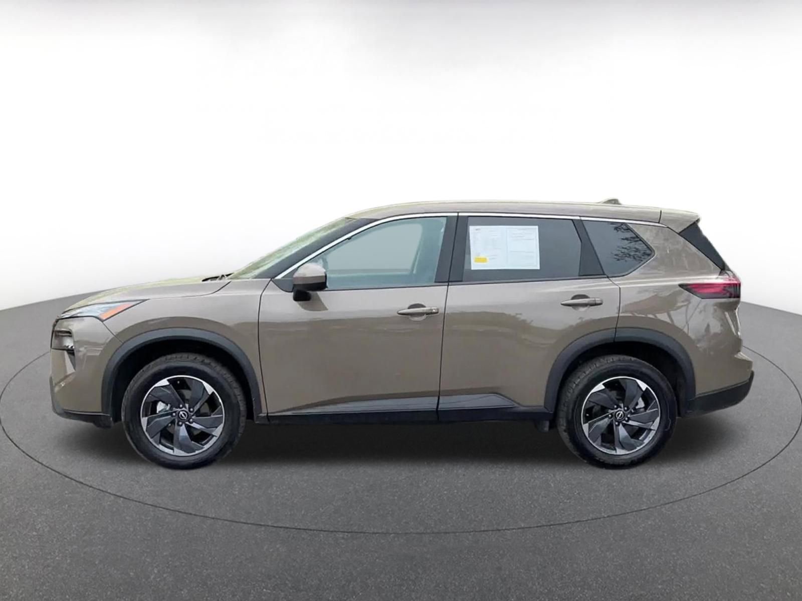 Thumbnail: 2025 Nissan Rogue - 9