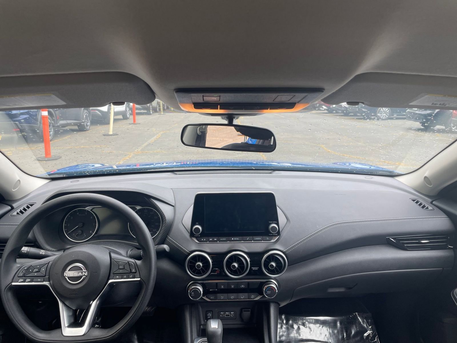 Thumbnail: 2025 Nissan Sentra - 31