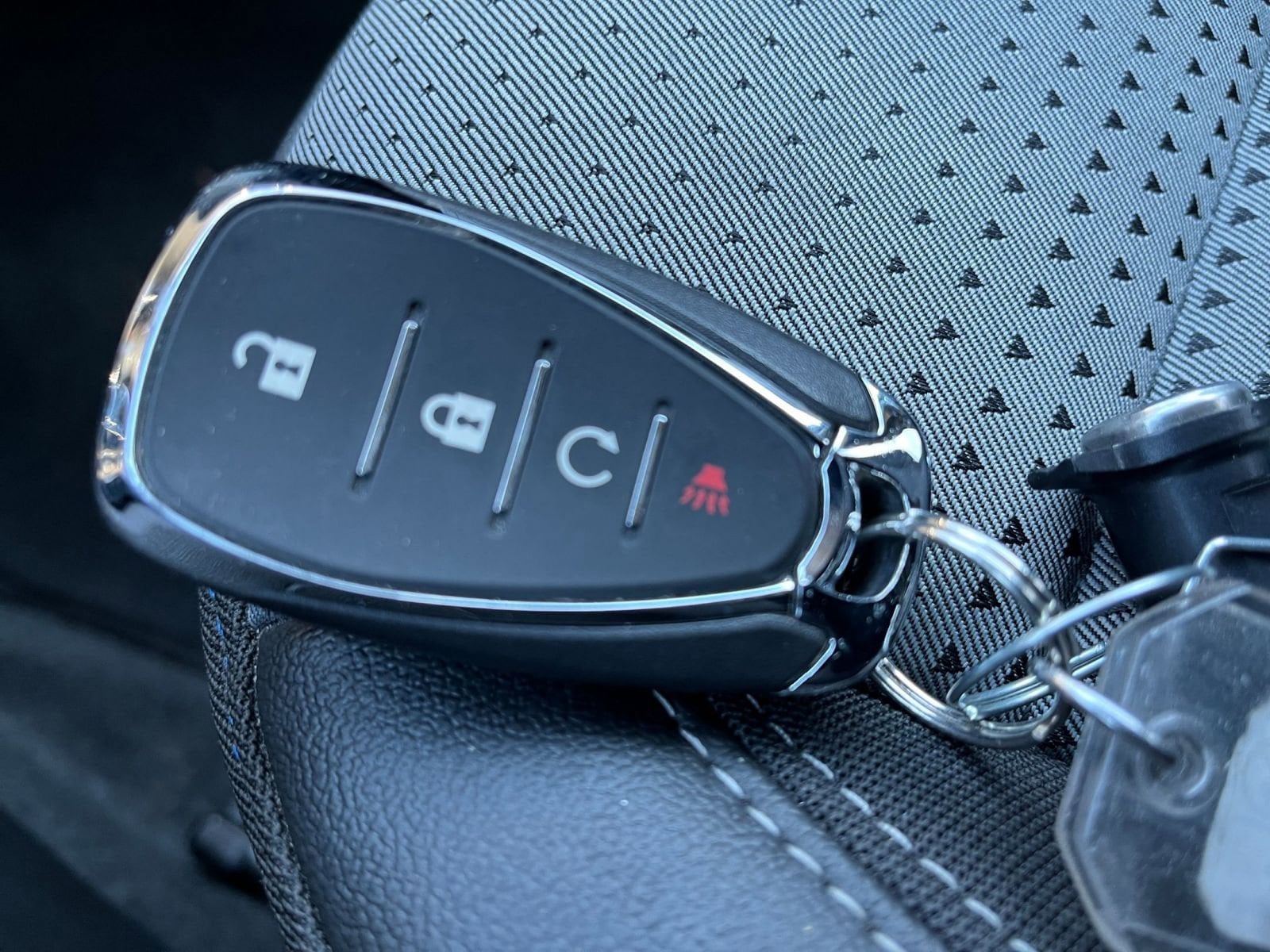 Thumbnail: 2025 Chevrolet Trax - 23