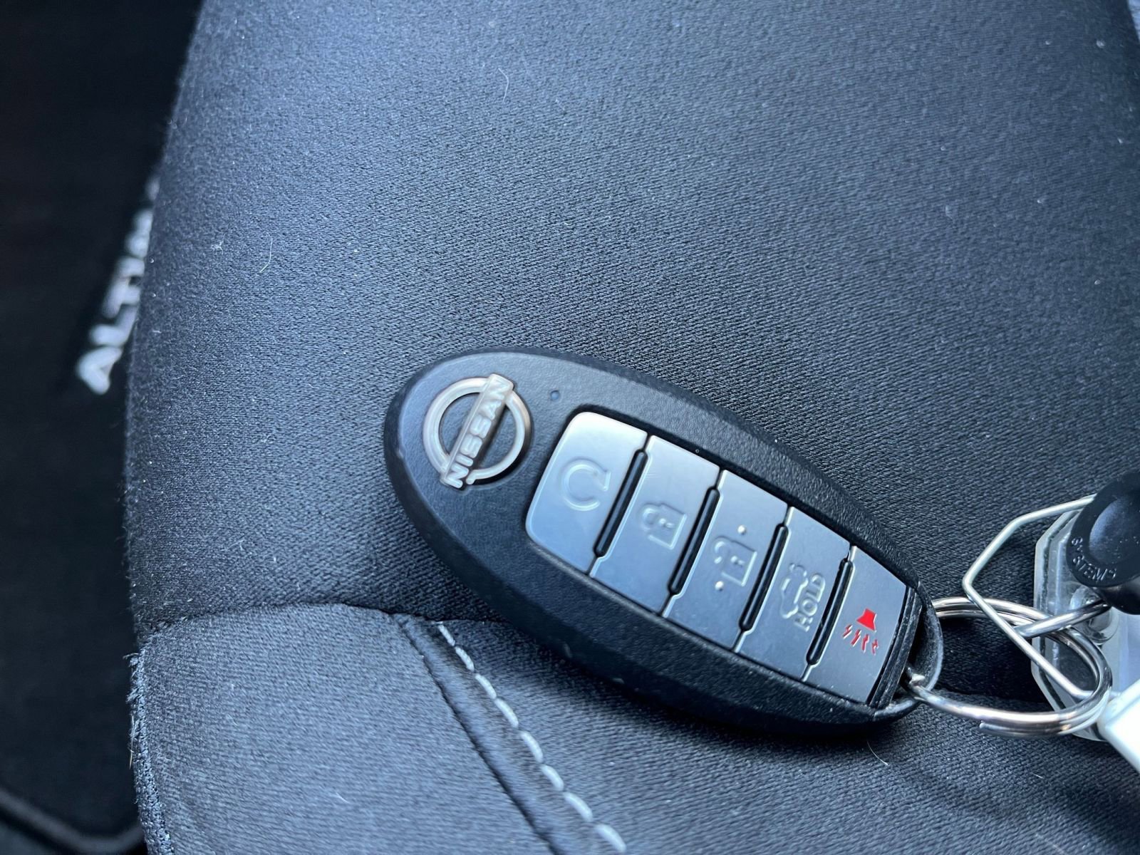 Thumbnail: 2025 Nissan Altima - 24