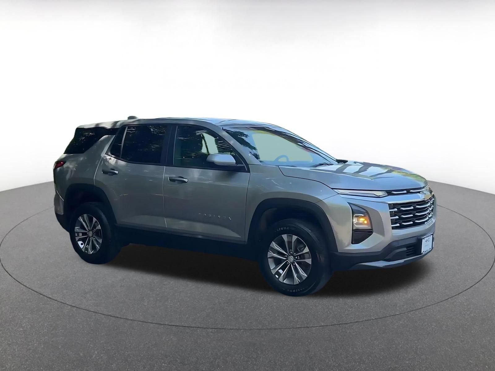 Thumbnail: 2025 Chevrolet Equinox - 2