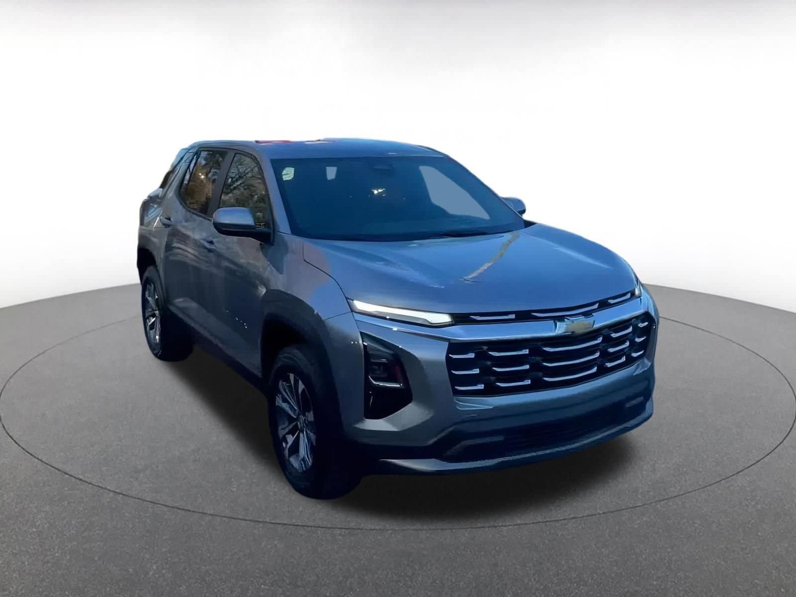 Thumbnail: 2025 Chevrolet Equinox - 3
