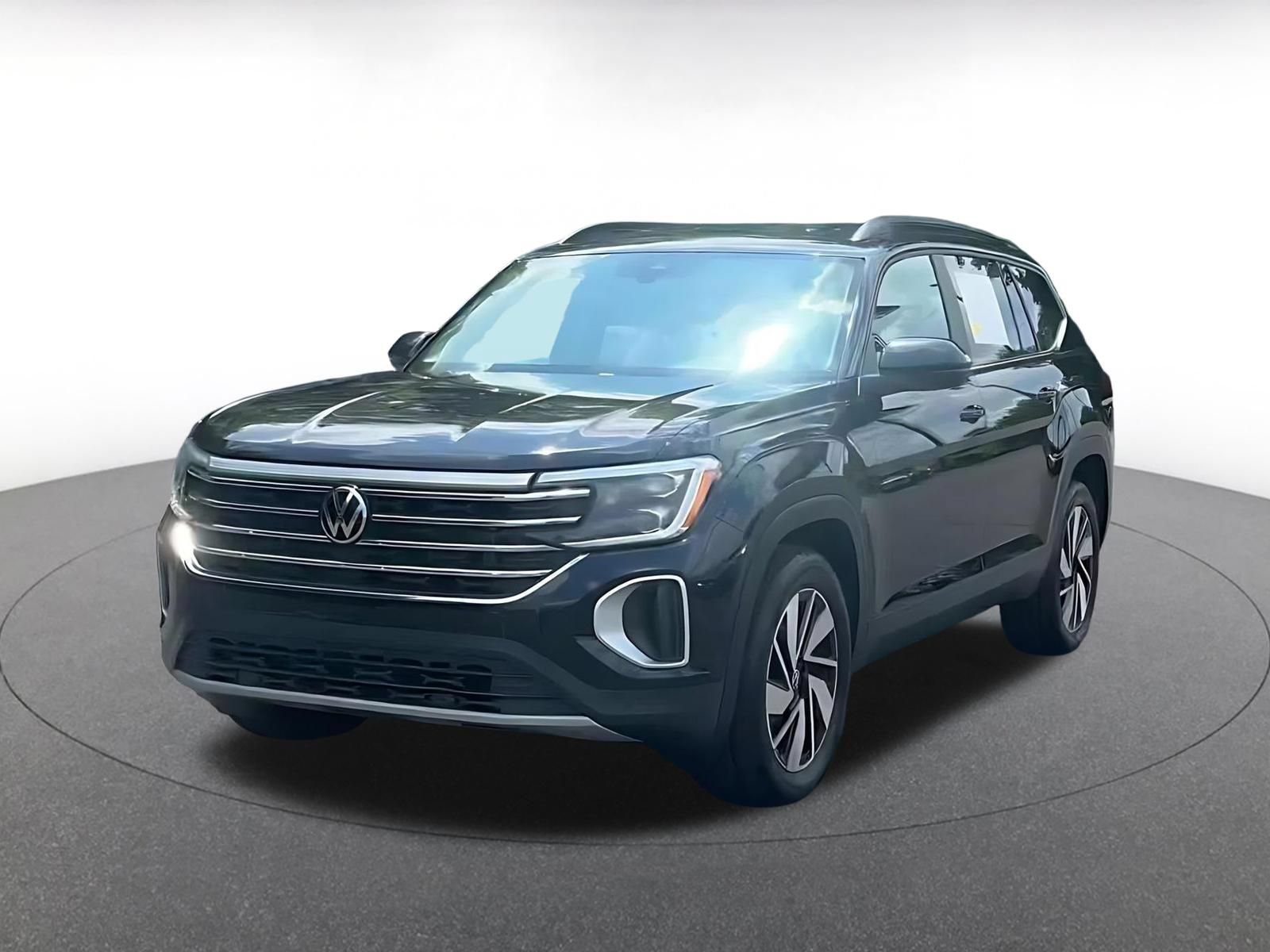 Thumbnail: 2024 Volkswagen Atlas - 4
