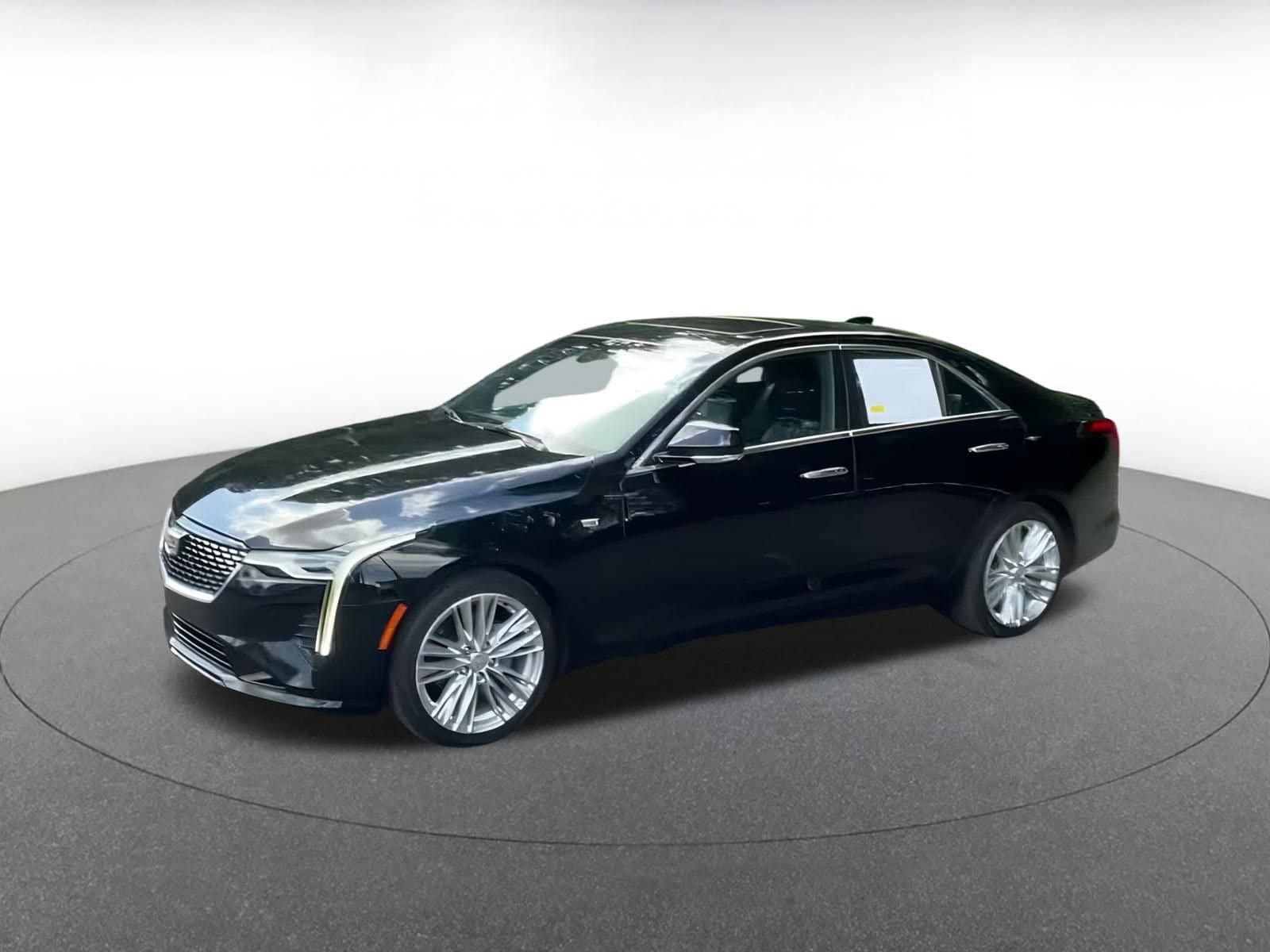 Thumbnail: 2023 Cadillac CT4 - 9