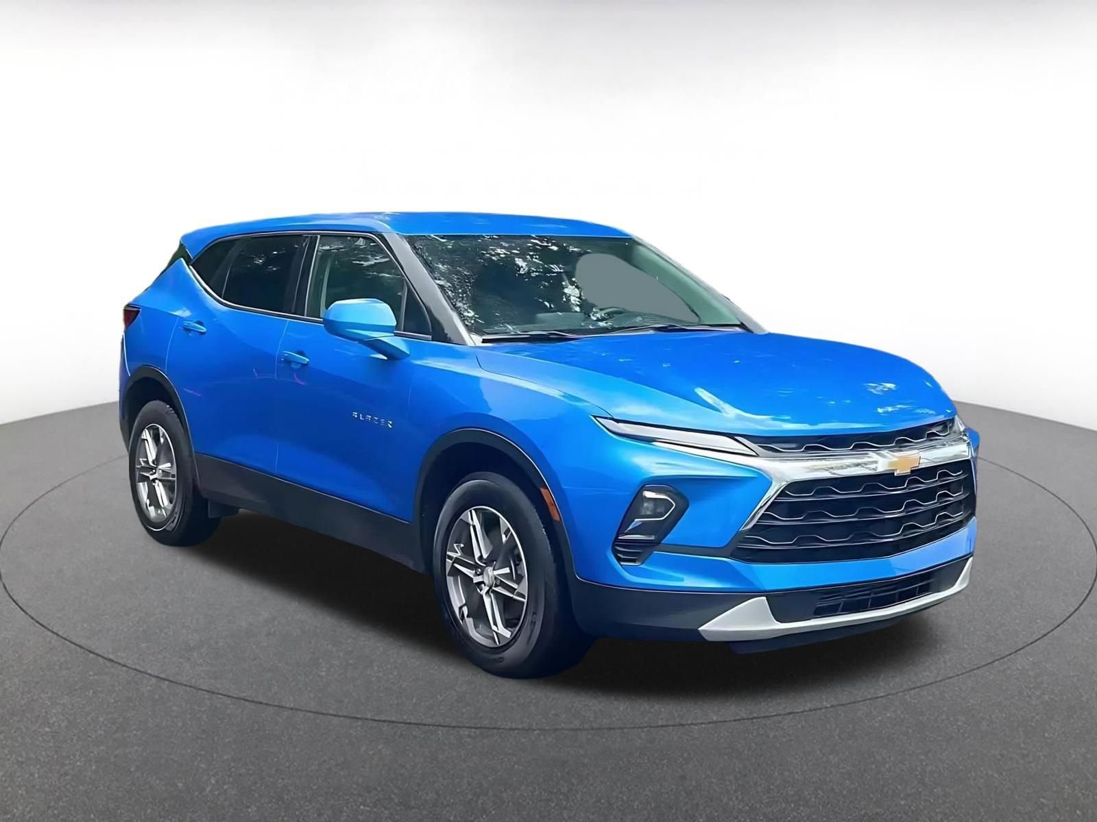 Thumbnail: 2025 Chevrolet Blazer - 3