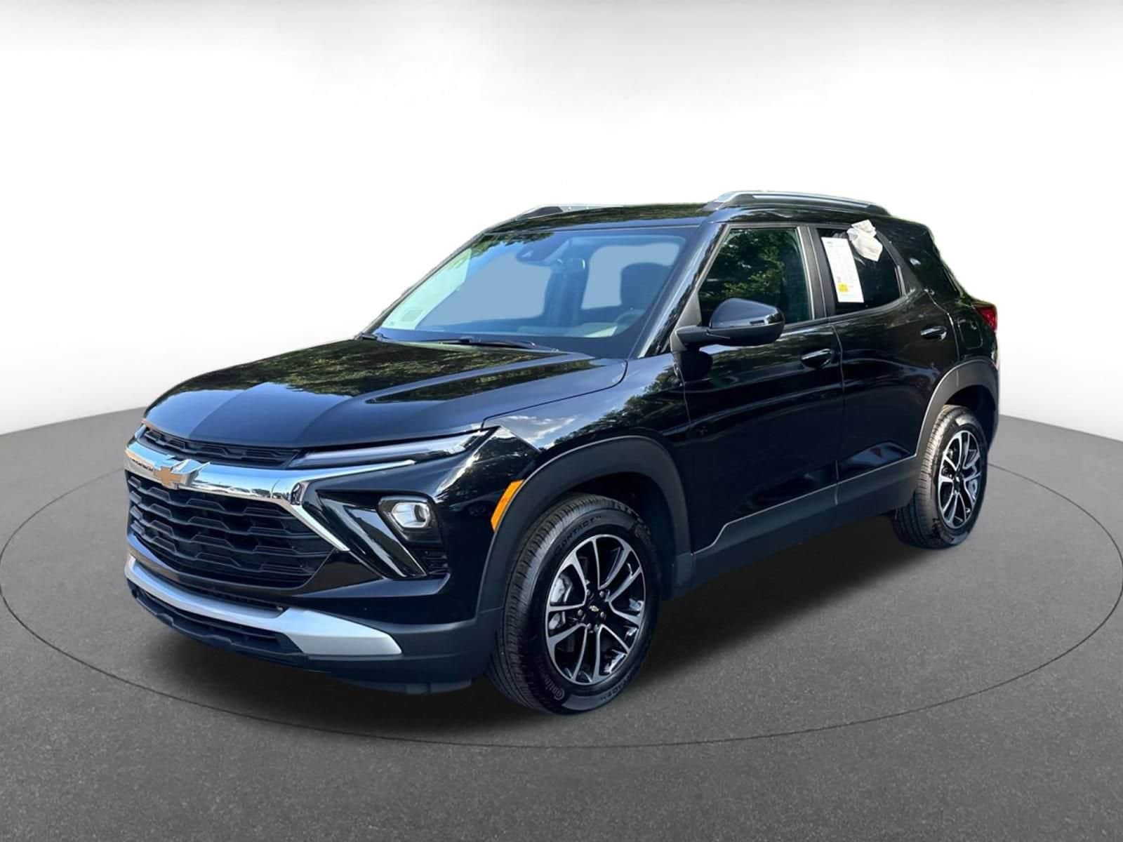 Thumbnail: 2025 Chevrolet TrailBlazer - 8
