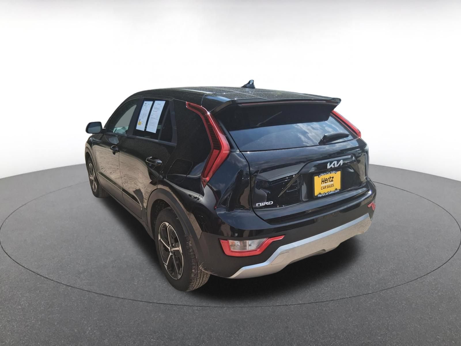 Thumbnail: 2026 Kia Niro - 15