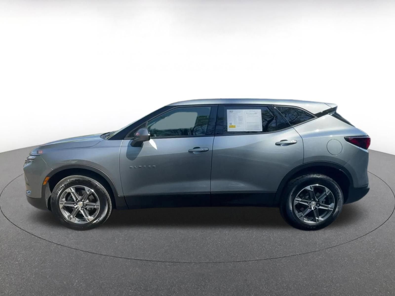 Thumbnail: 2025 Chevrolet Blazer - 9