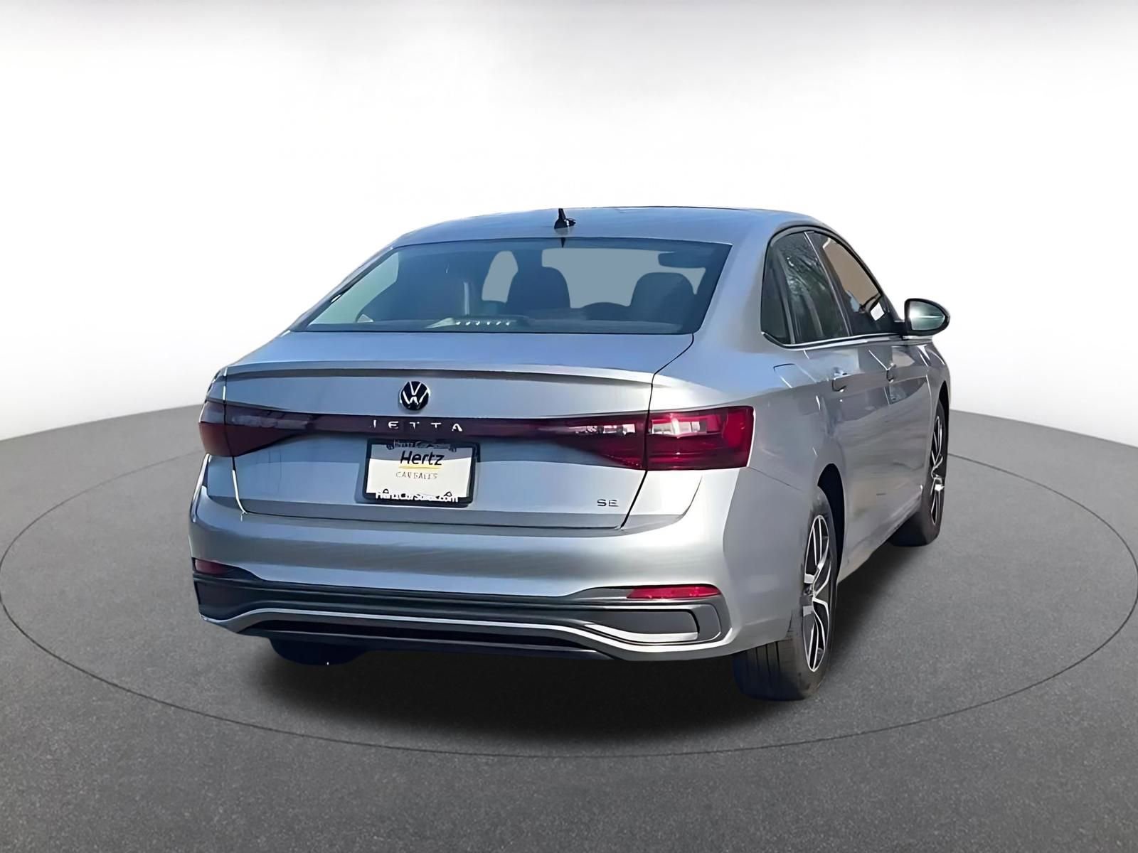 Thumbnail: 2025 Volkswagen Jetta - 14