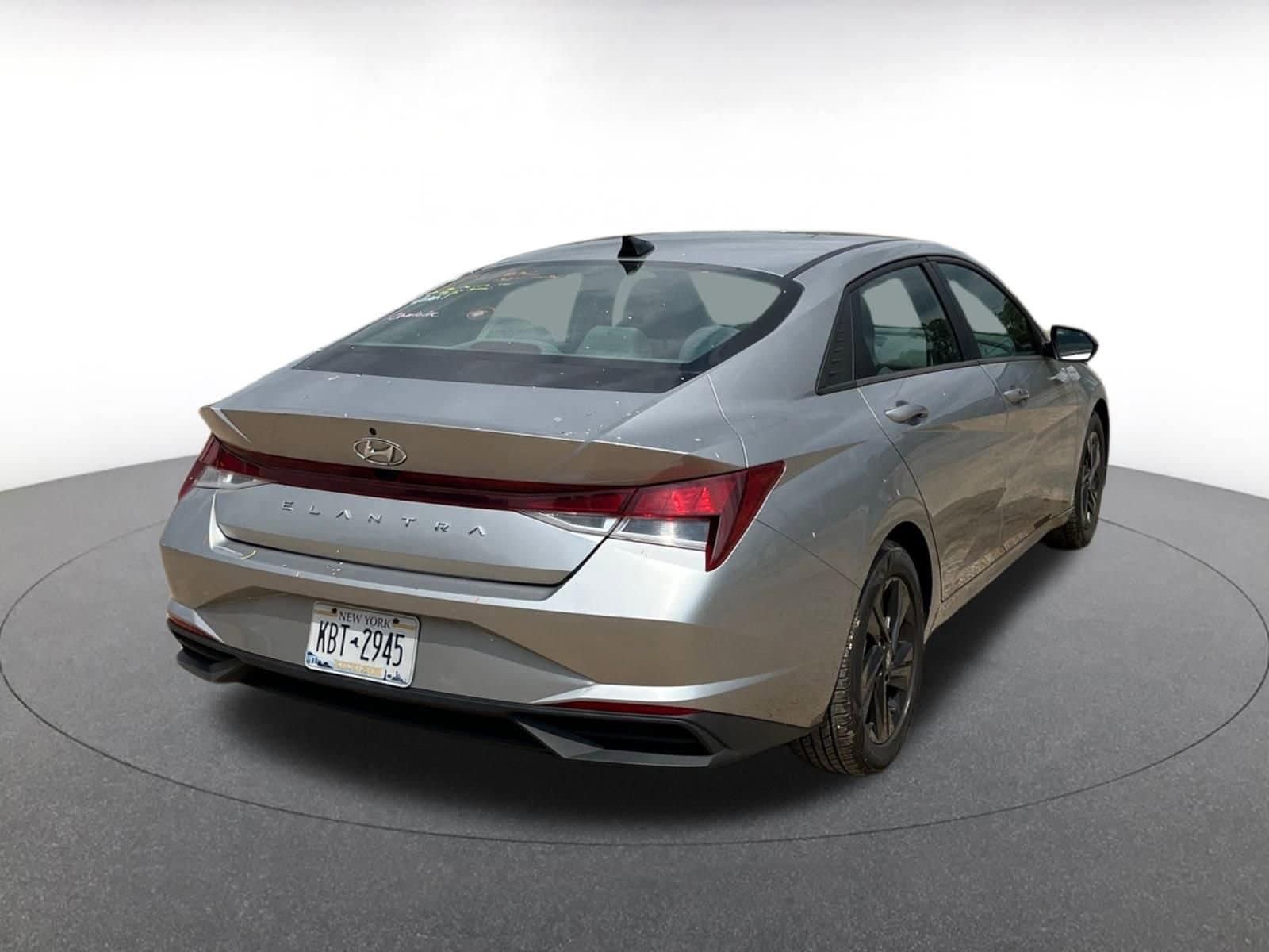 Thumbnail: 2023 Hyundai Elantra - 14