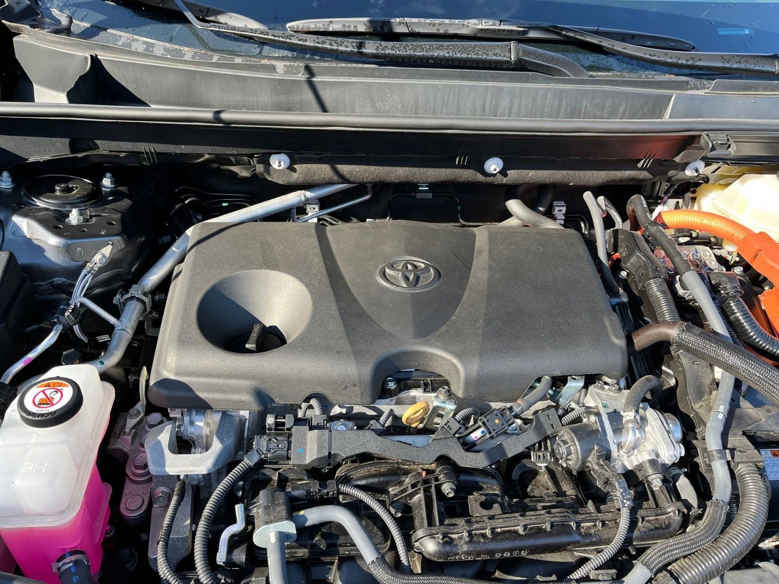 Thumbnail: 2025 Toyota RAV4 - 30