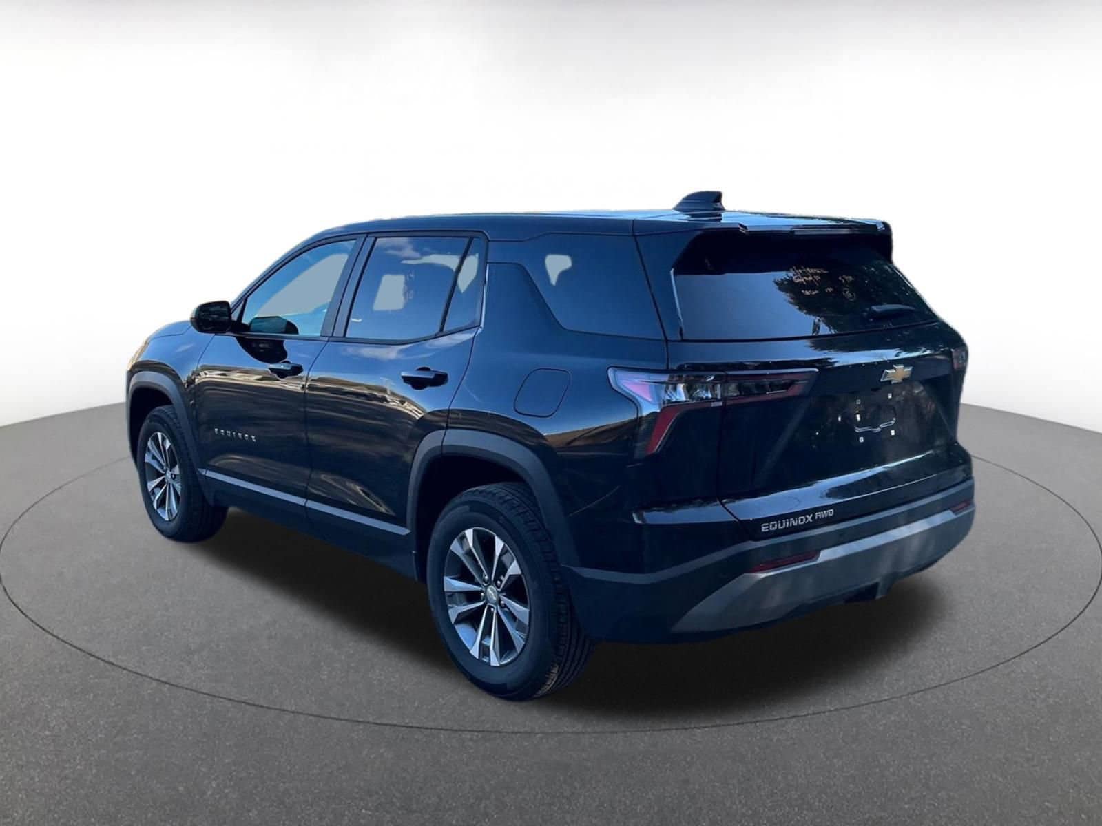 Thumbnail: 2025 Chevrolet Equinox - 9