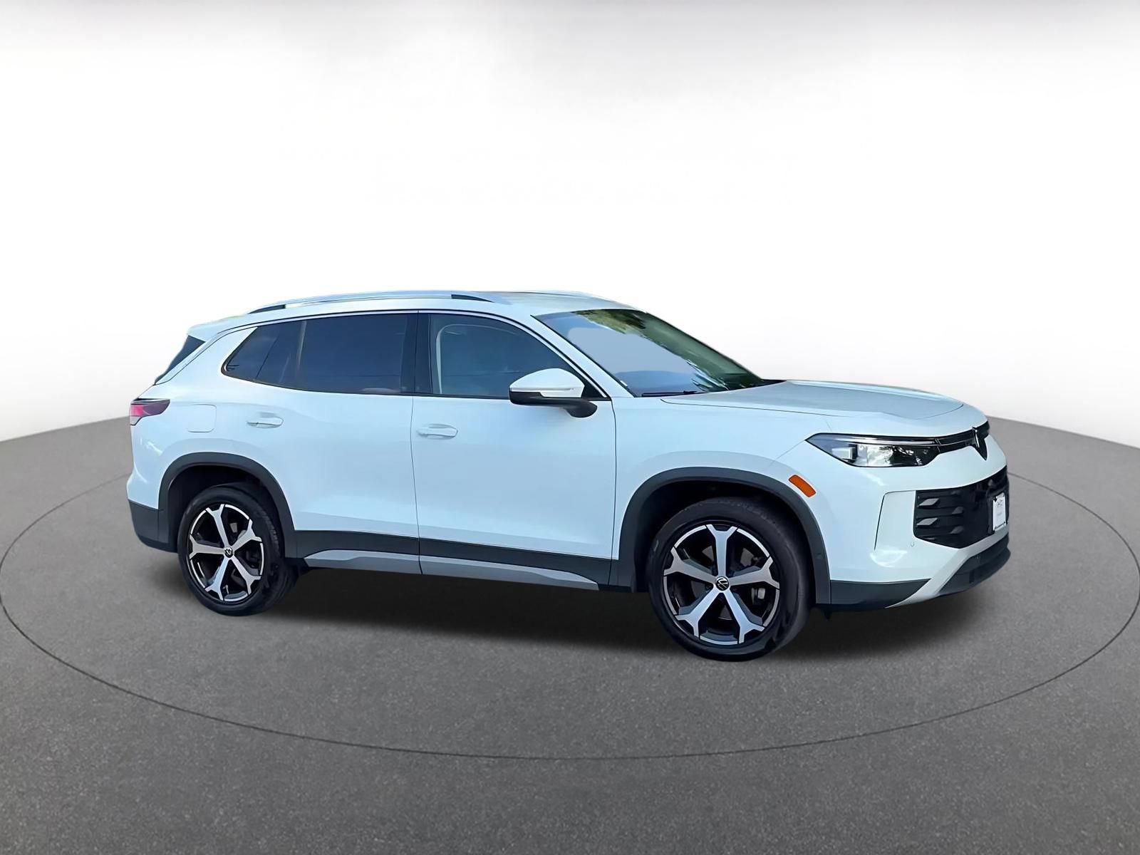 Thumbnail: 2026 Volkswagen Tiguan - 2
