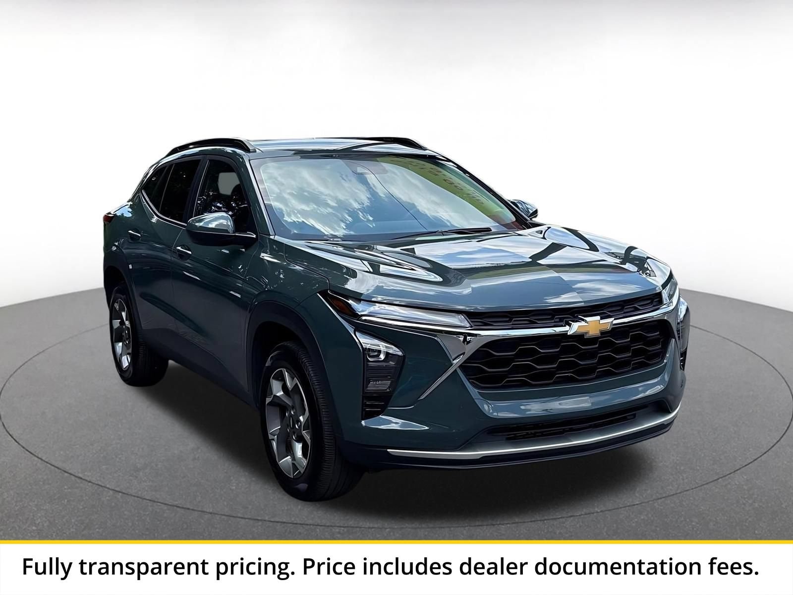 Thumbnail: 2025 Chevrolet Trax - 1