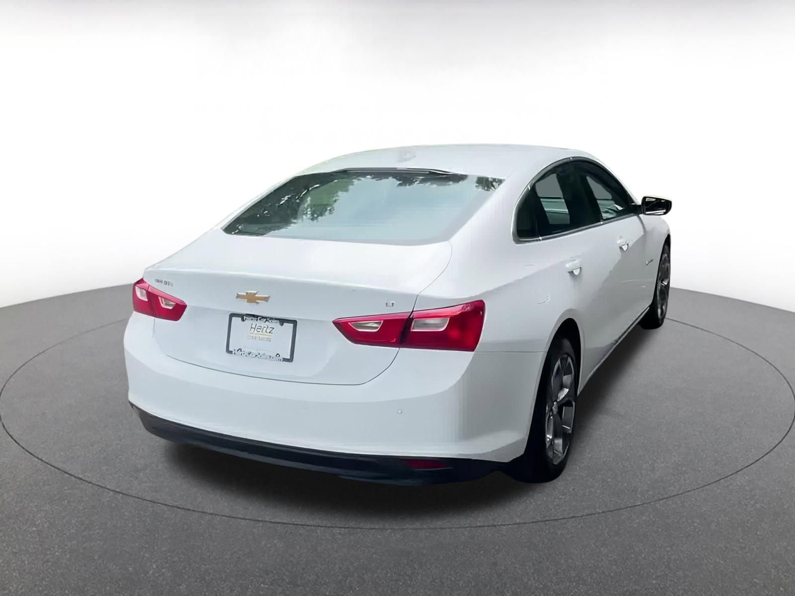 Thumbnail: 2024 Chevrolet Malibu - 13