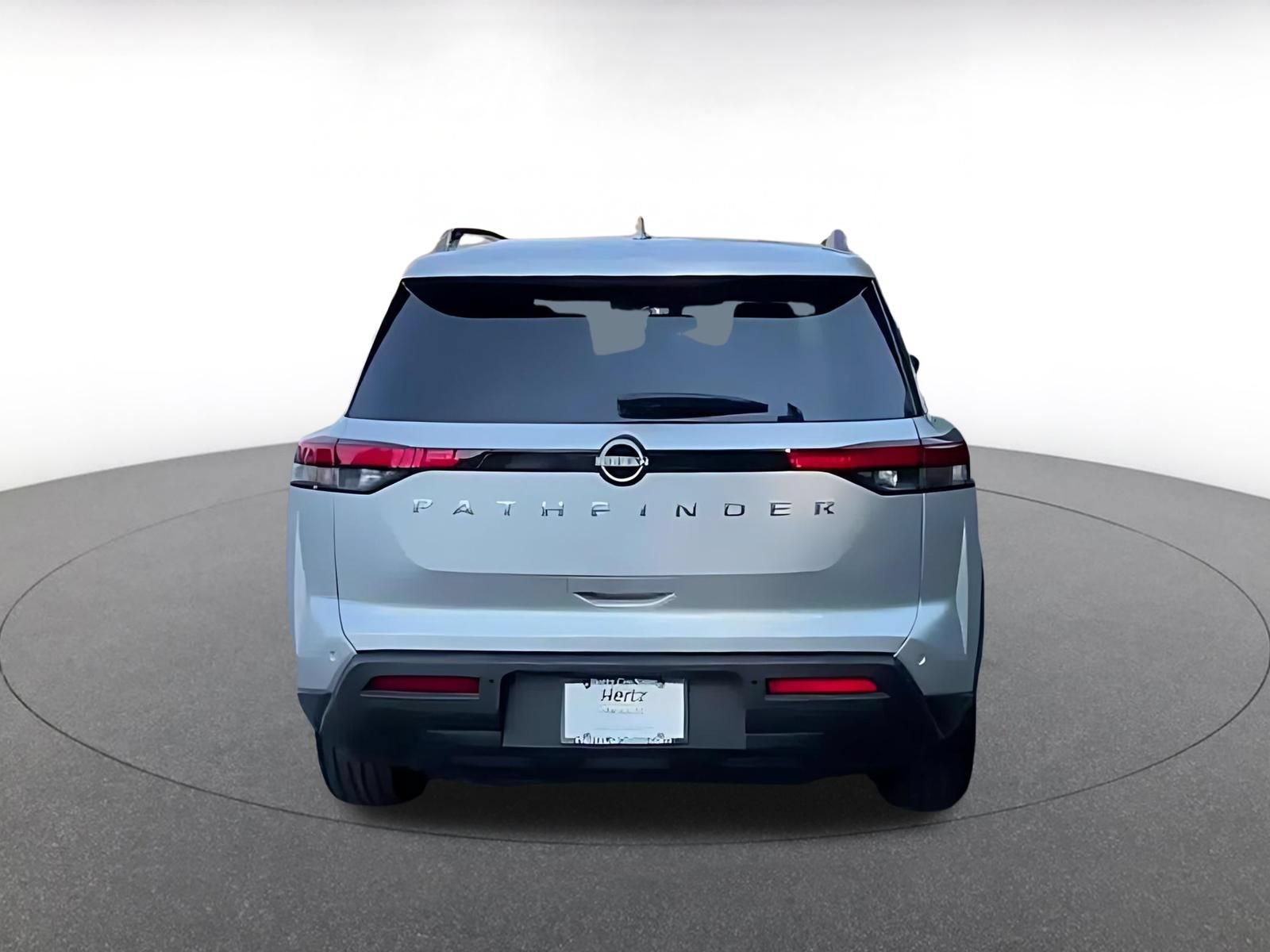 Thumbnail: 2025 Nissan Pathfinder - 12
