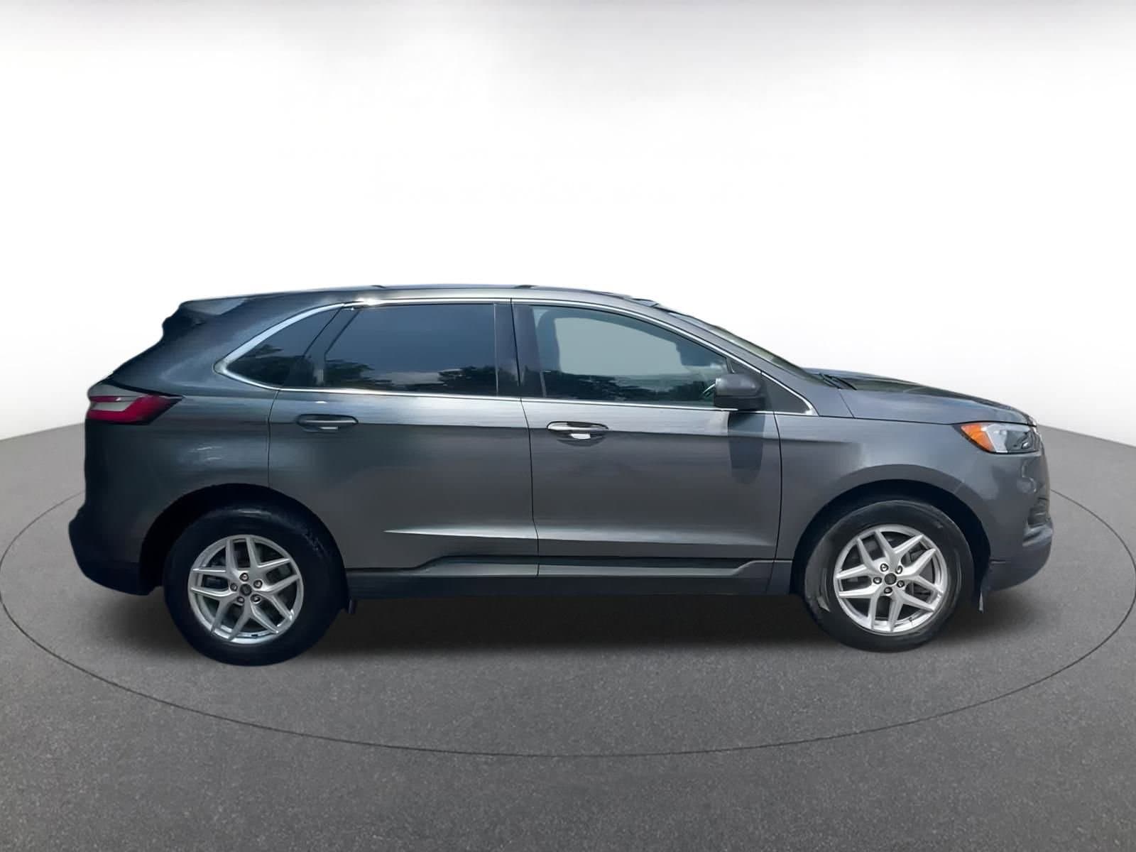 Thumbnail: 2024 Ford Edge - 16