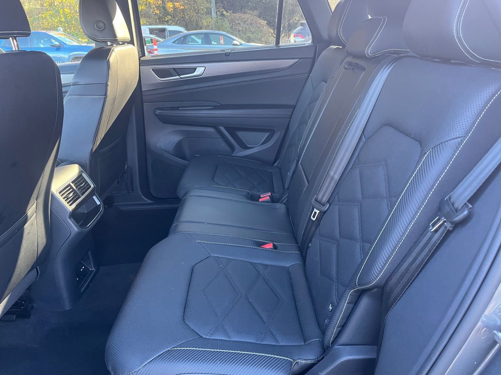 Thumbnail: 2025 Volkswagen Atlas - 22