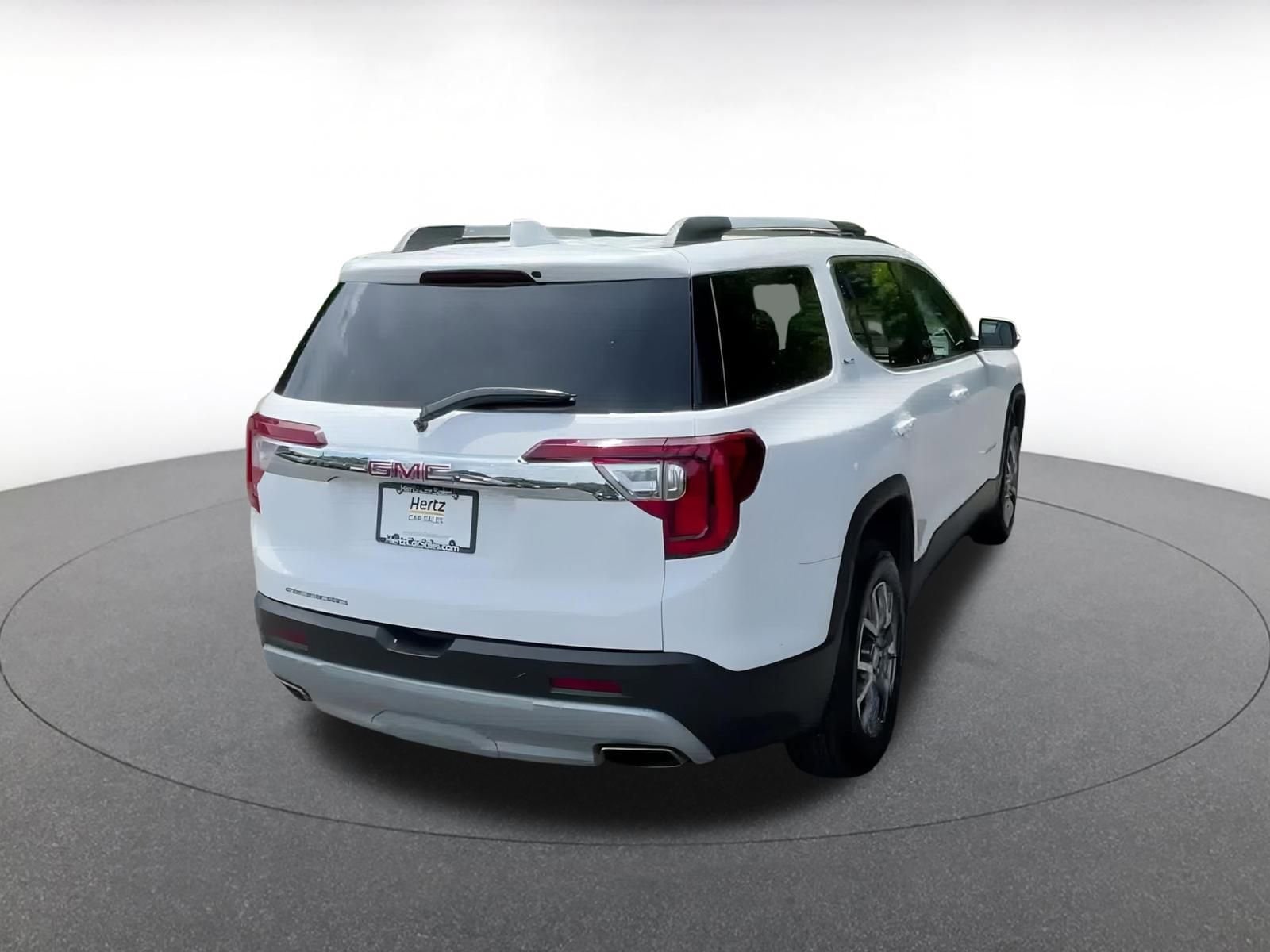 2023 GMC Acadia SLT 13